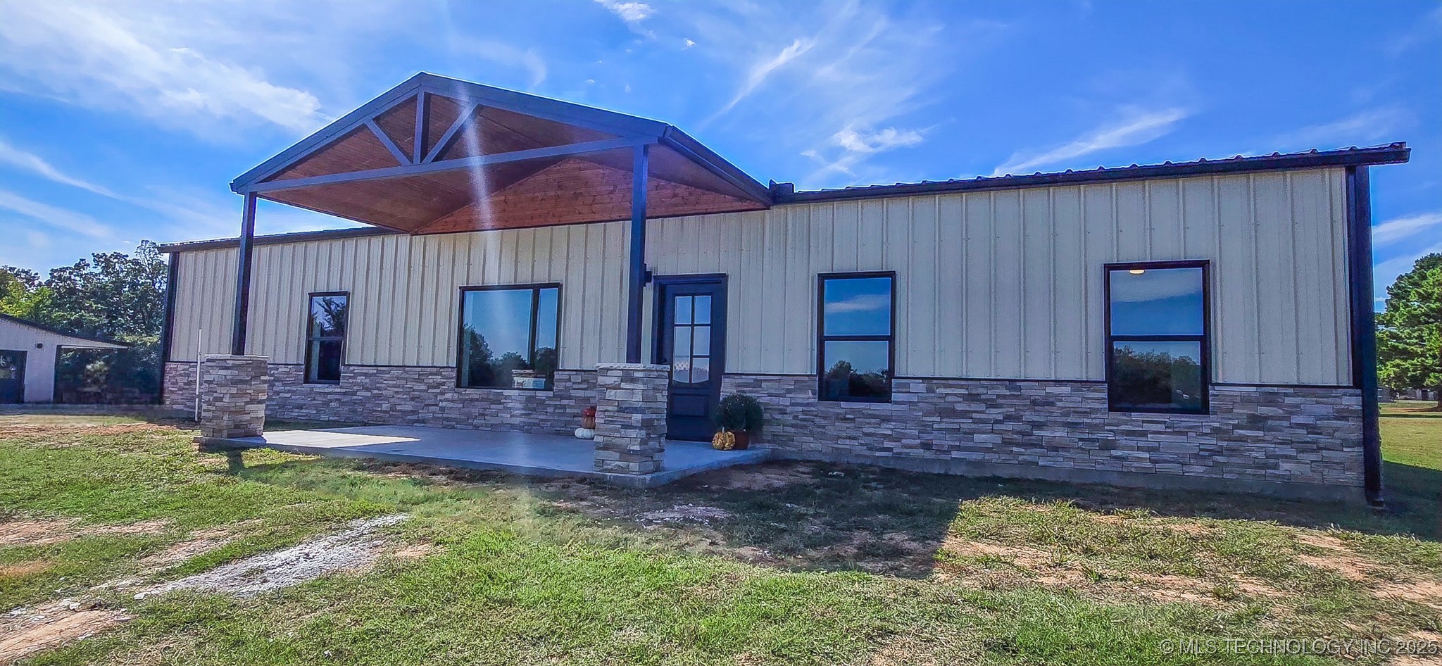 64 Reagan Drive Property Photo 1