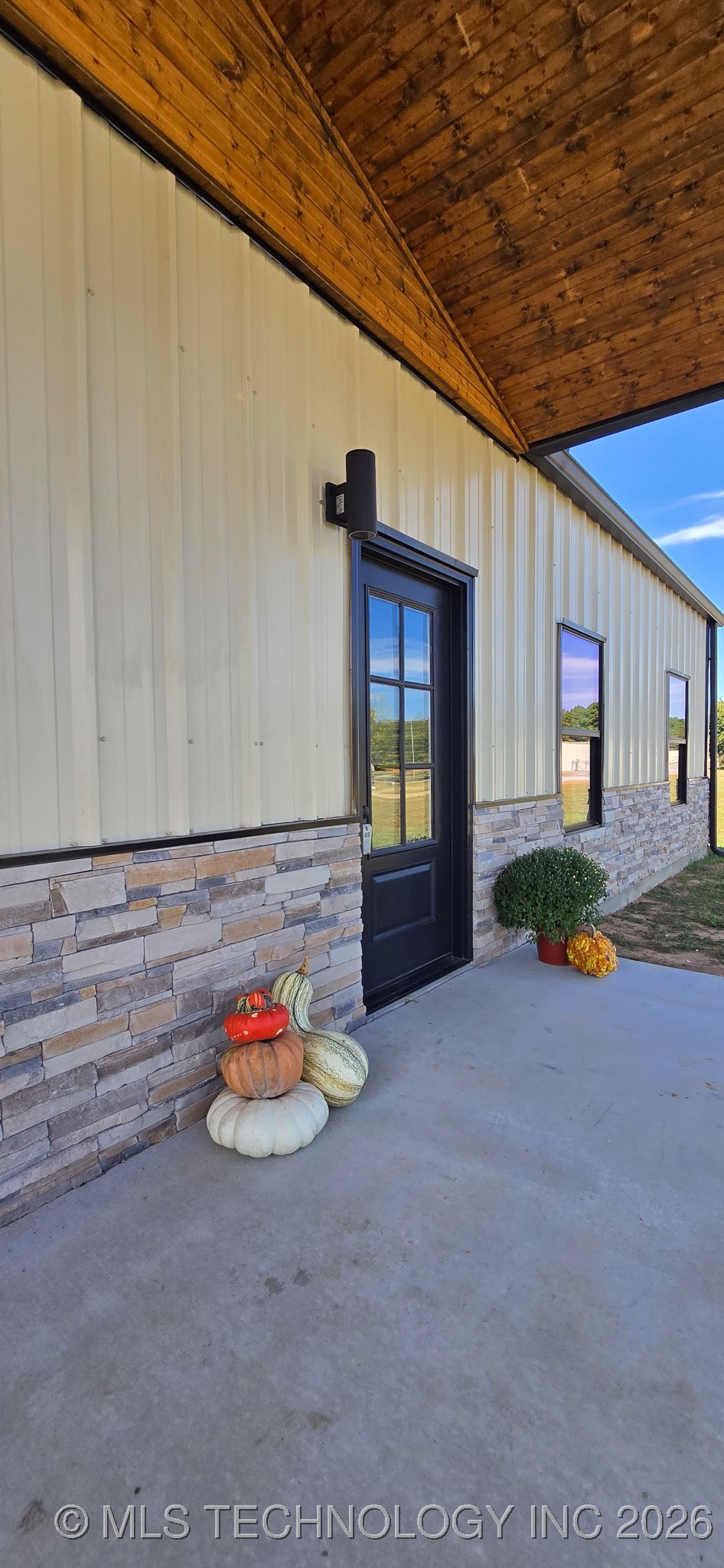 64 Reagan Drive Property Photo 4