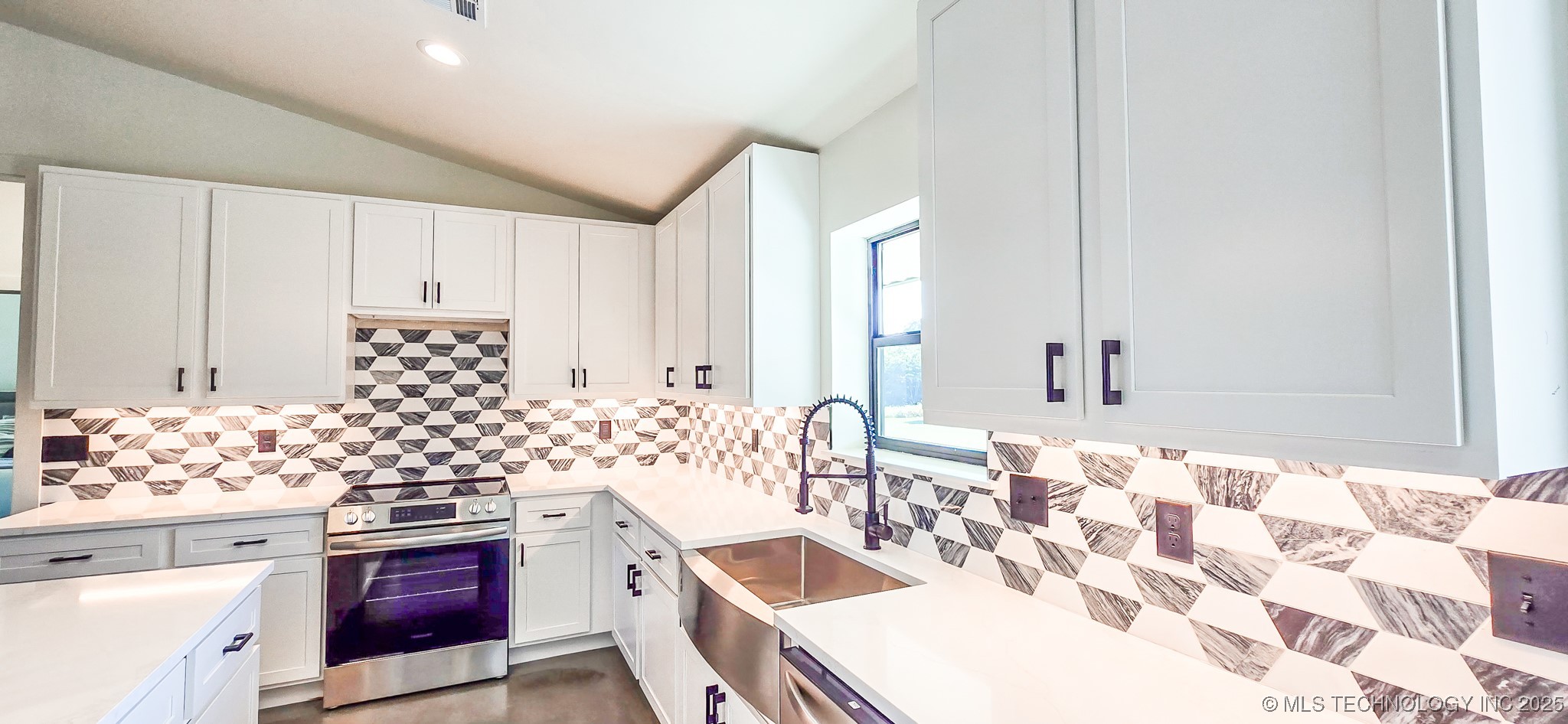 64 Reagan Drive Property Photo 19