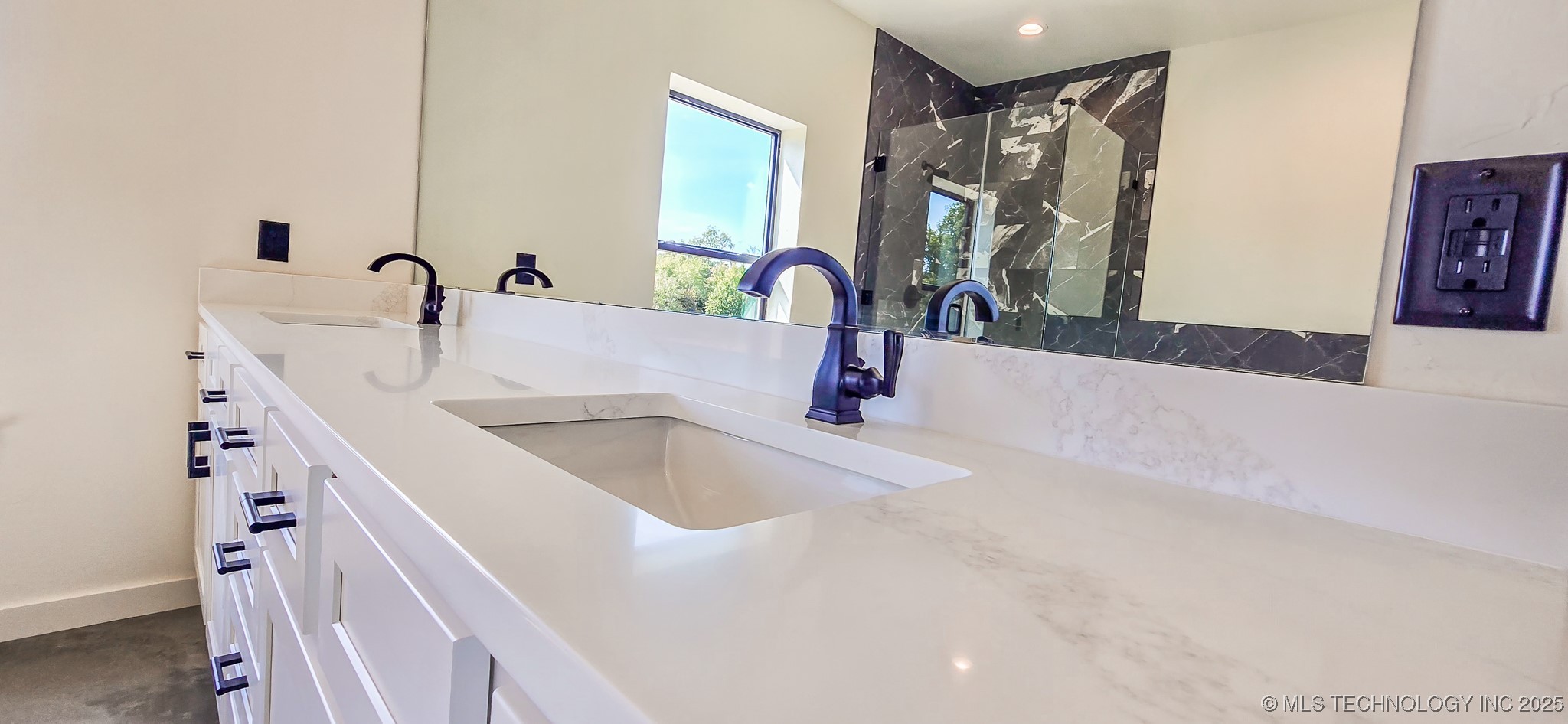 64 Reagan Drive Property Photo 33