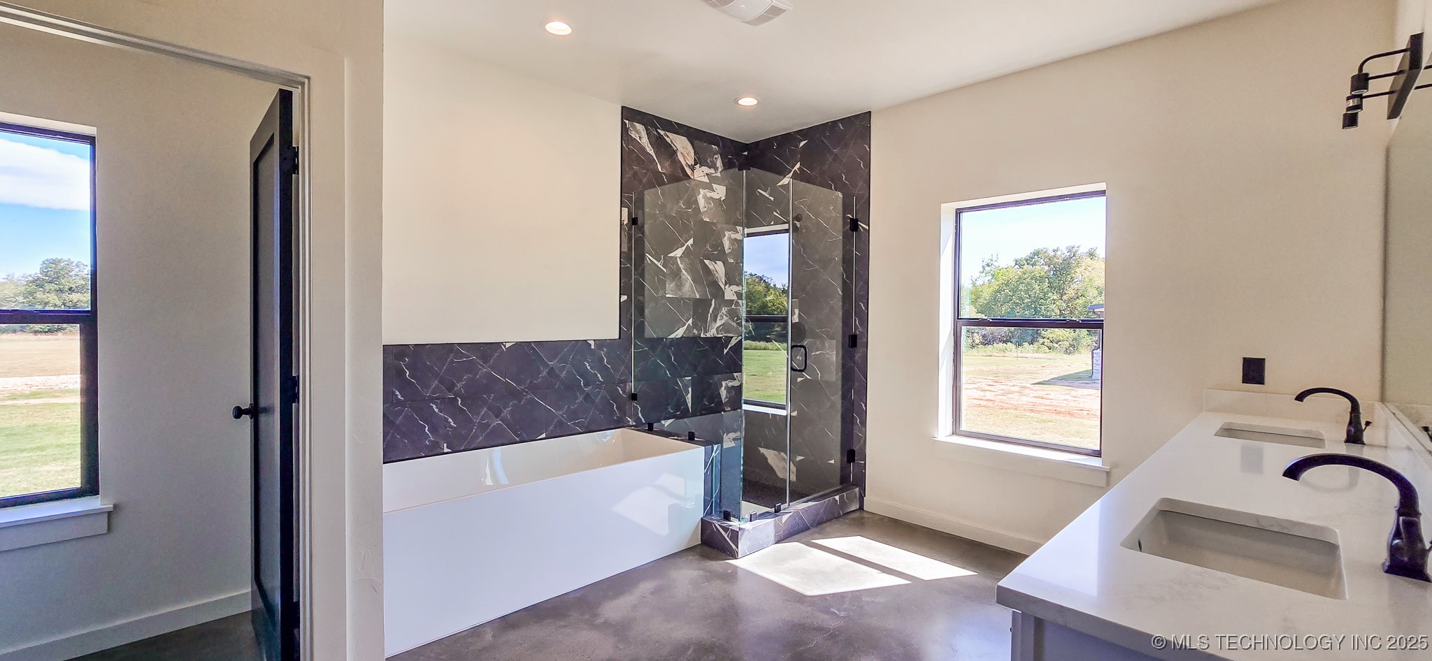 64 Reagan Drive Property Photo 34