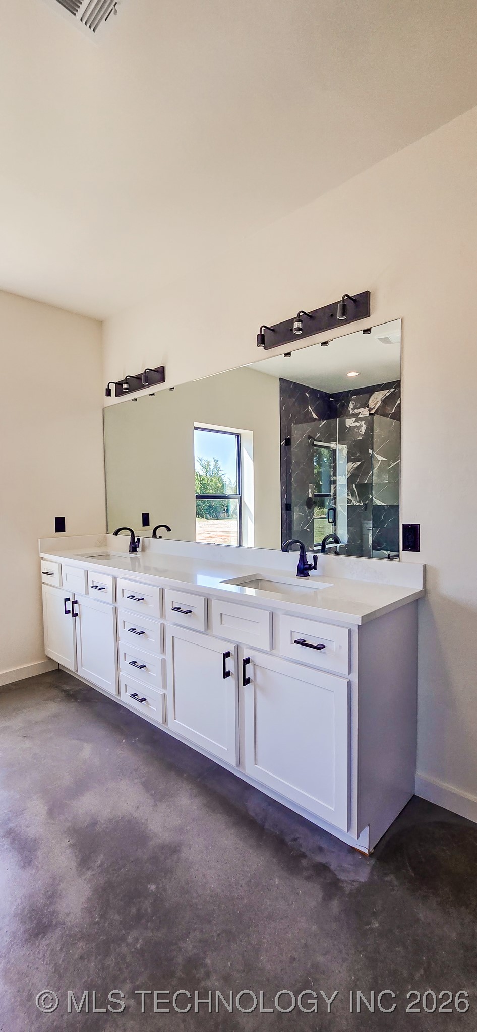 64 Reagan Drive Property Photo 37