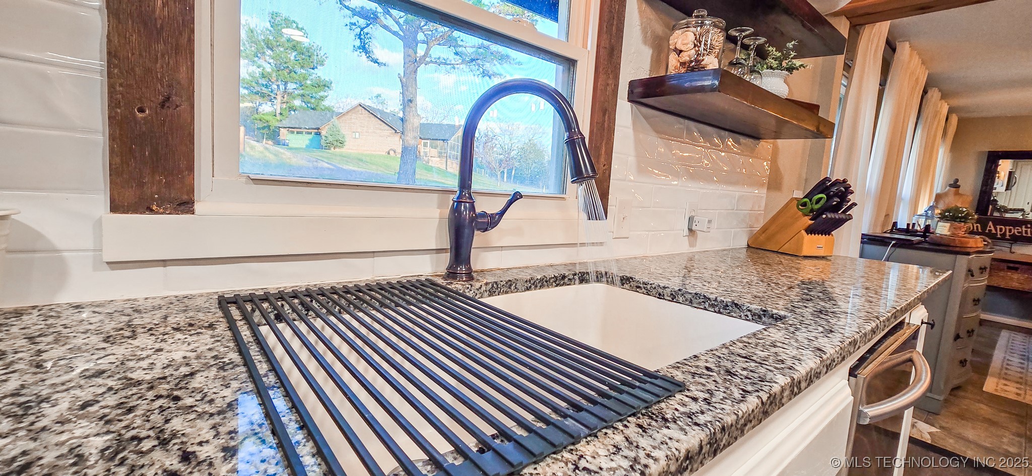 115988 S 4302 Road Property Photo 14