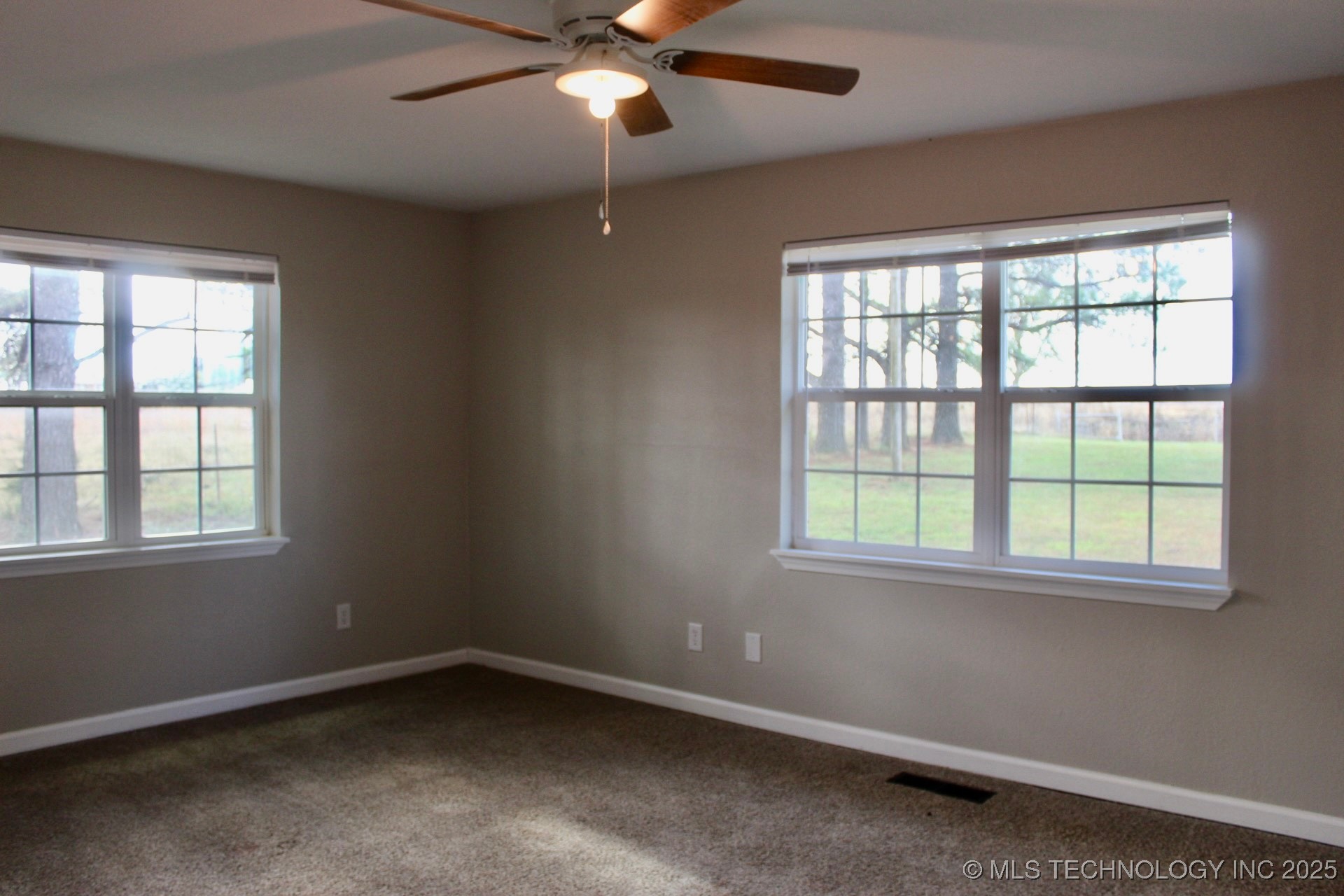 11086 N 368 Road Property Photo 17