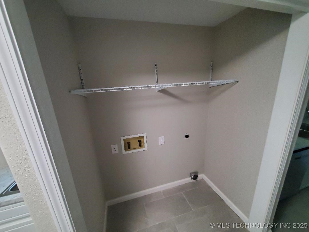 11086 N 368 Road Property Photo 29