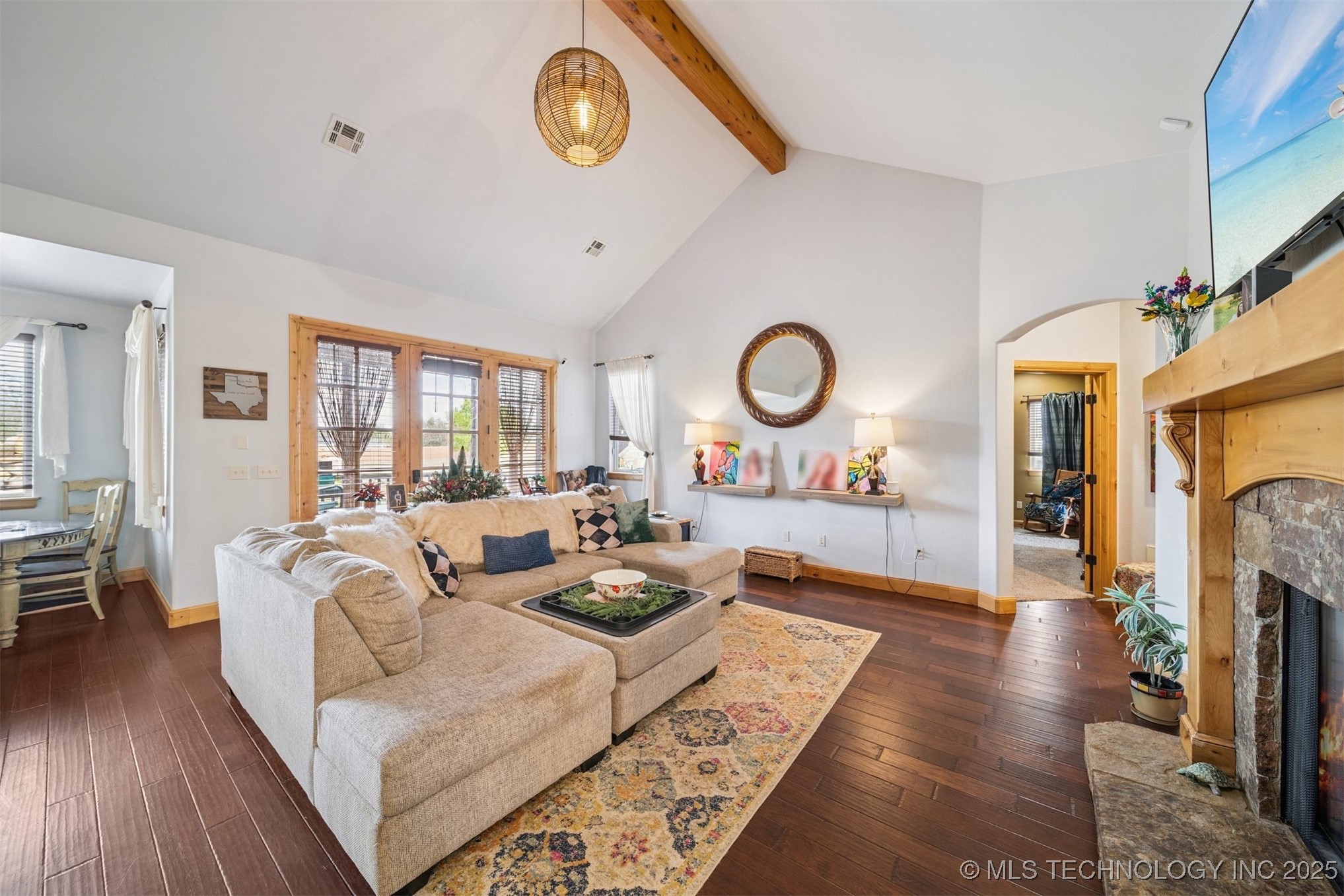 904 W 9th Street Property Photo 14