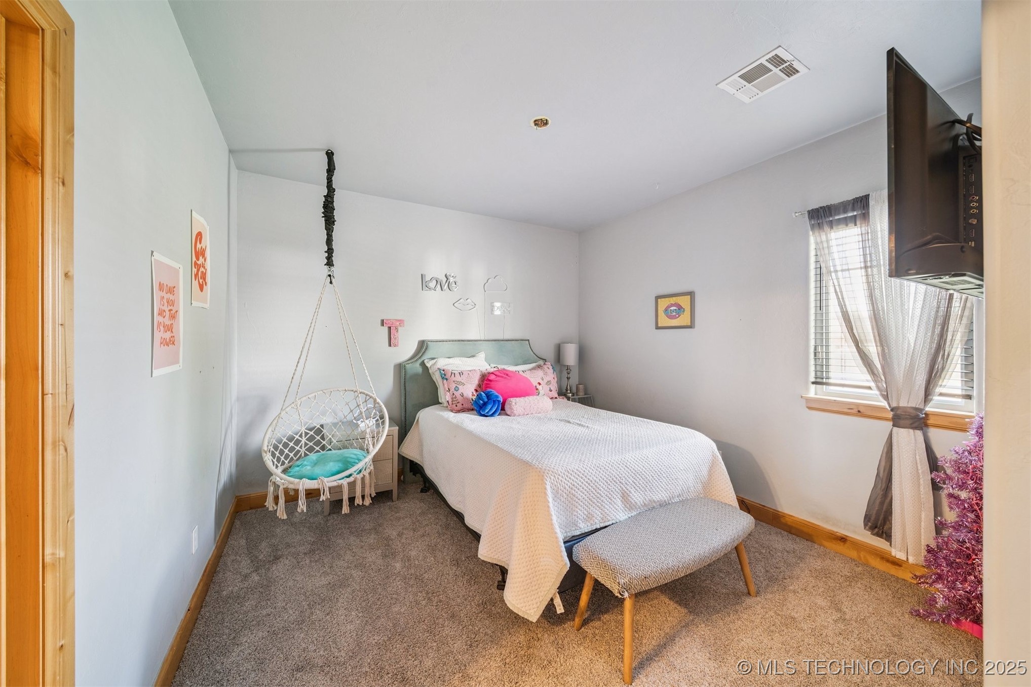 904 W 9th Street Property Photo 33