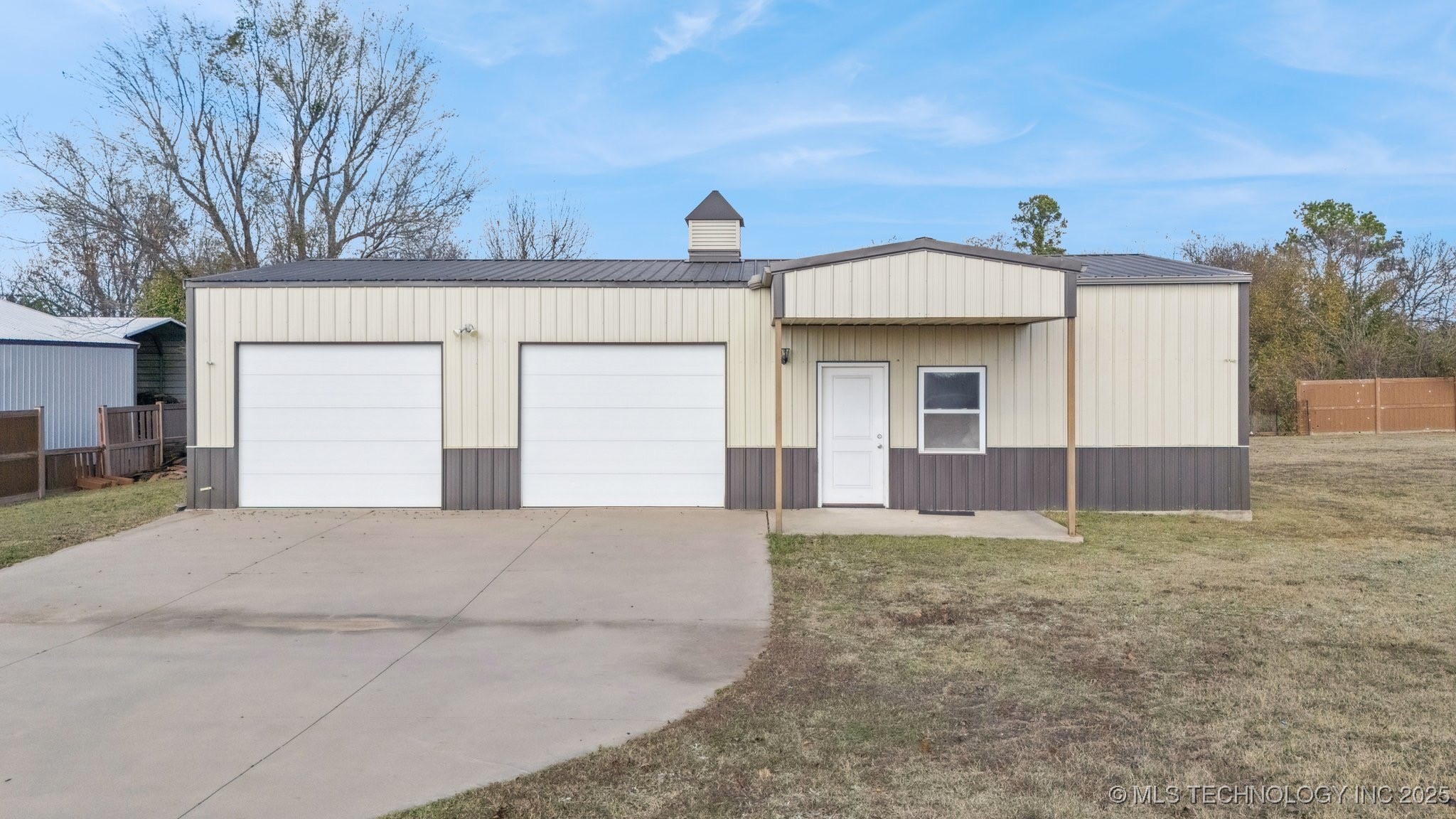 904 W 9th Street Property Photo 41