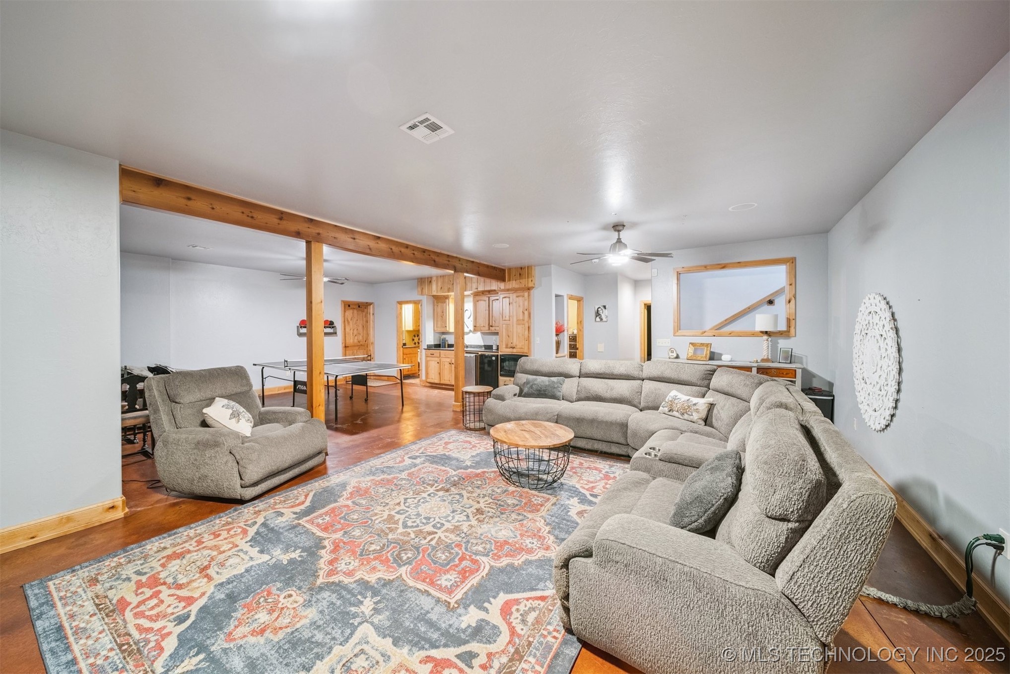 904 W 9th Street Property Photo 51