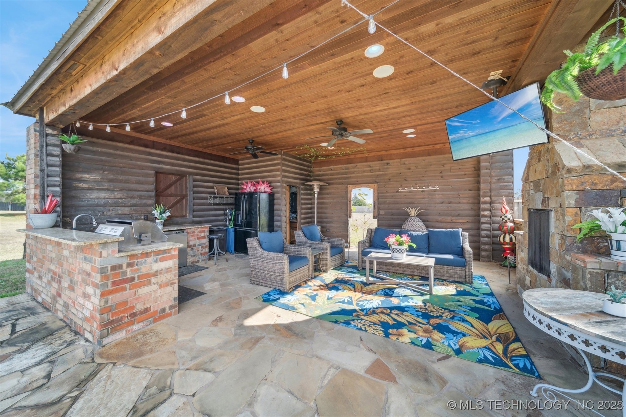 904 W 9th Street Property Photo 54