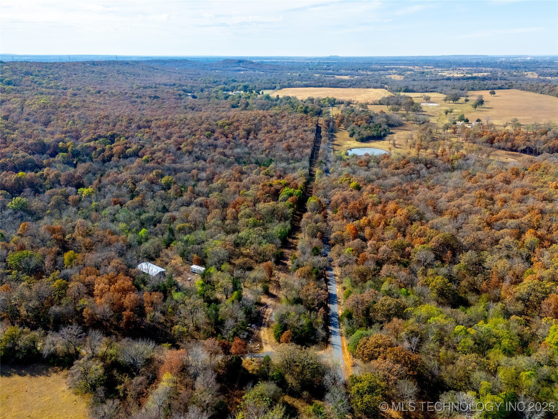 2 E Davis Field Road Property Photo 4