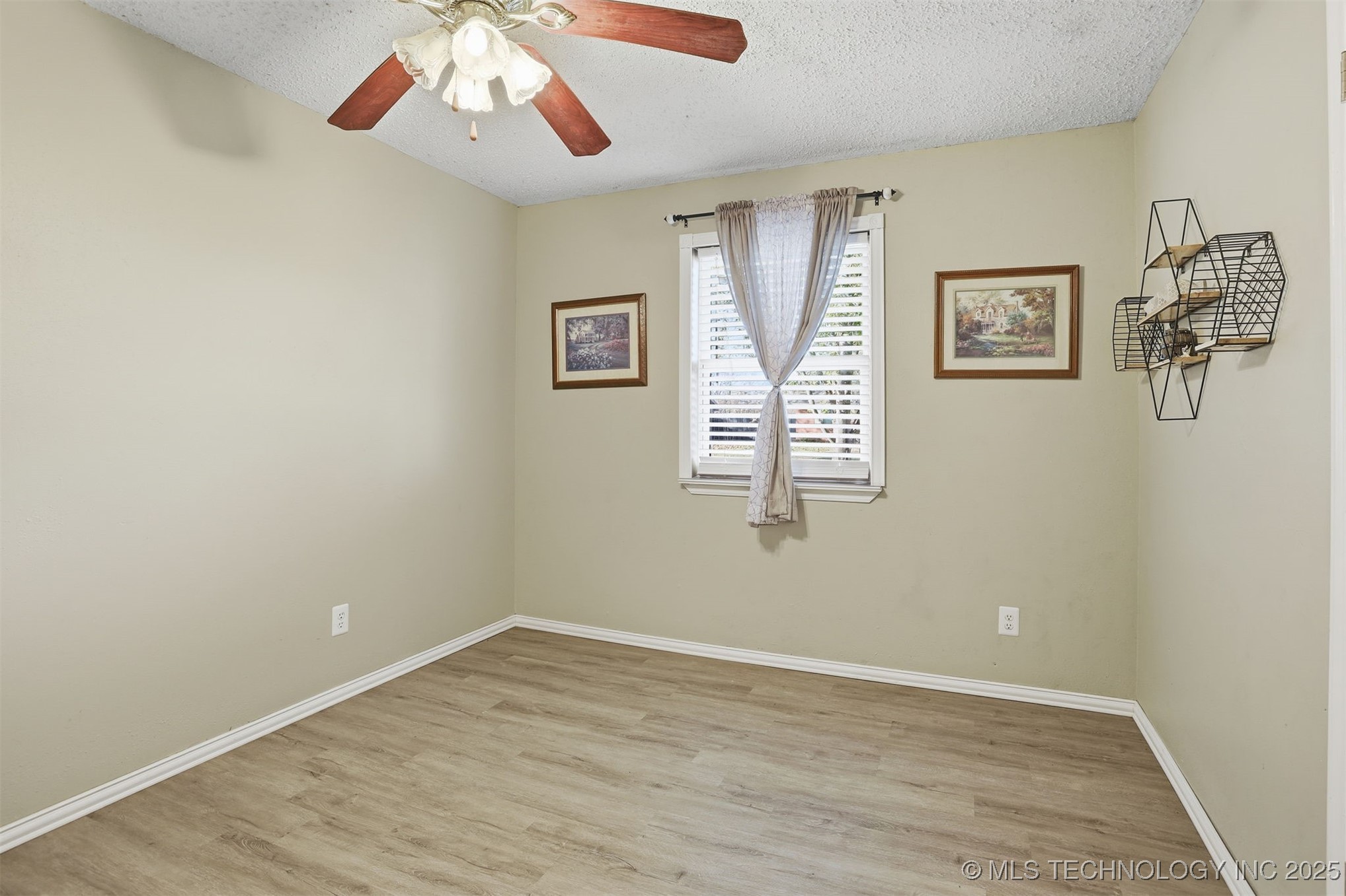 920 Washington Avenue Property Photo 21