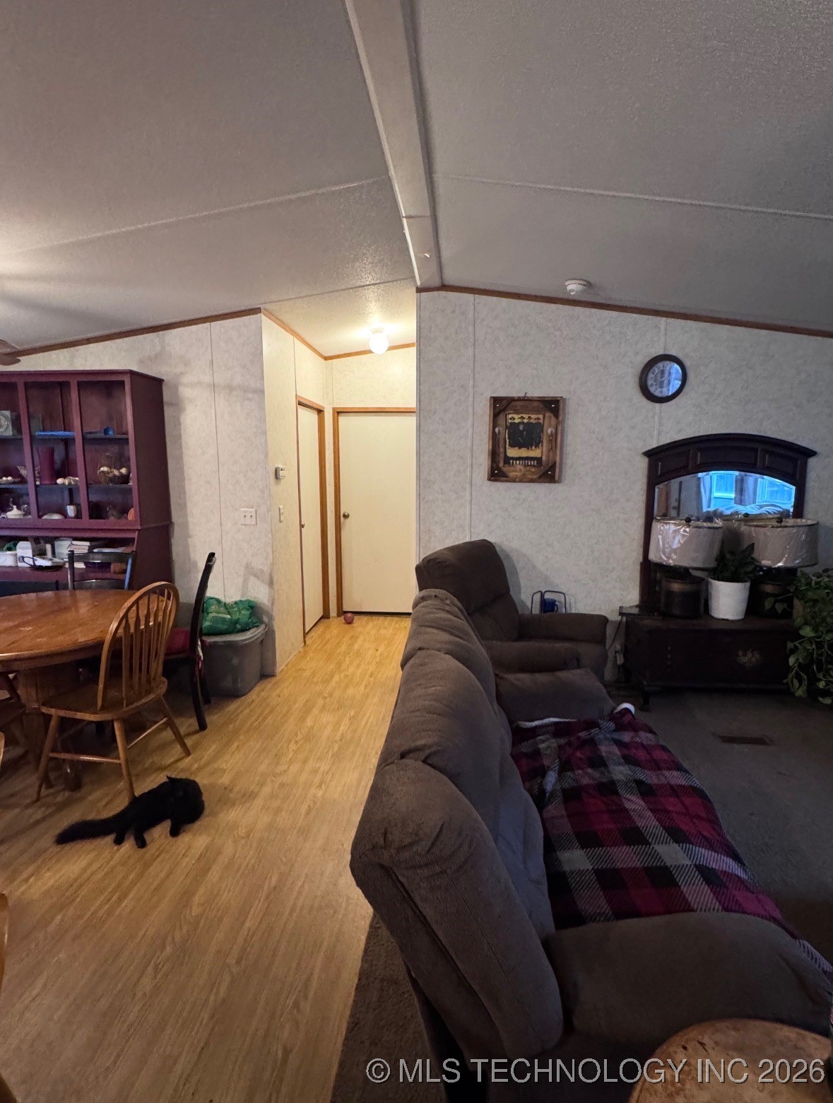 370211 E 5750 Road Property Photo 9