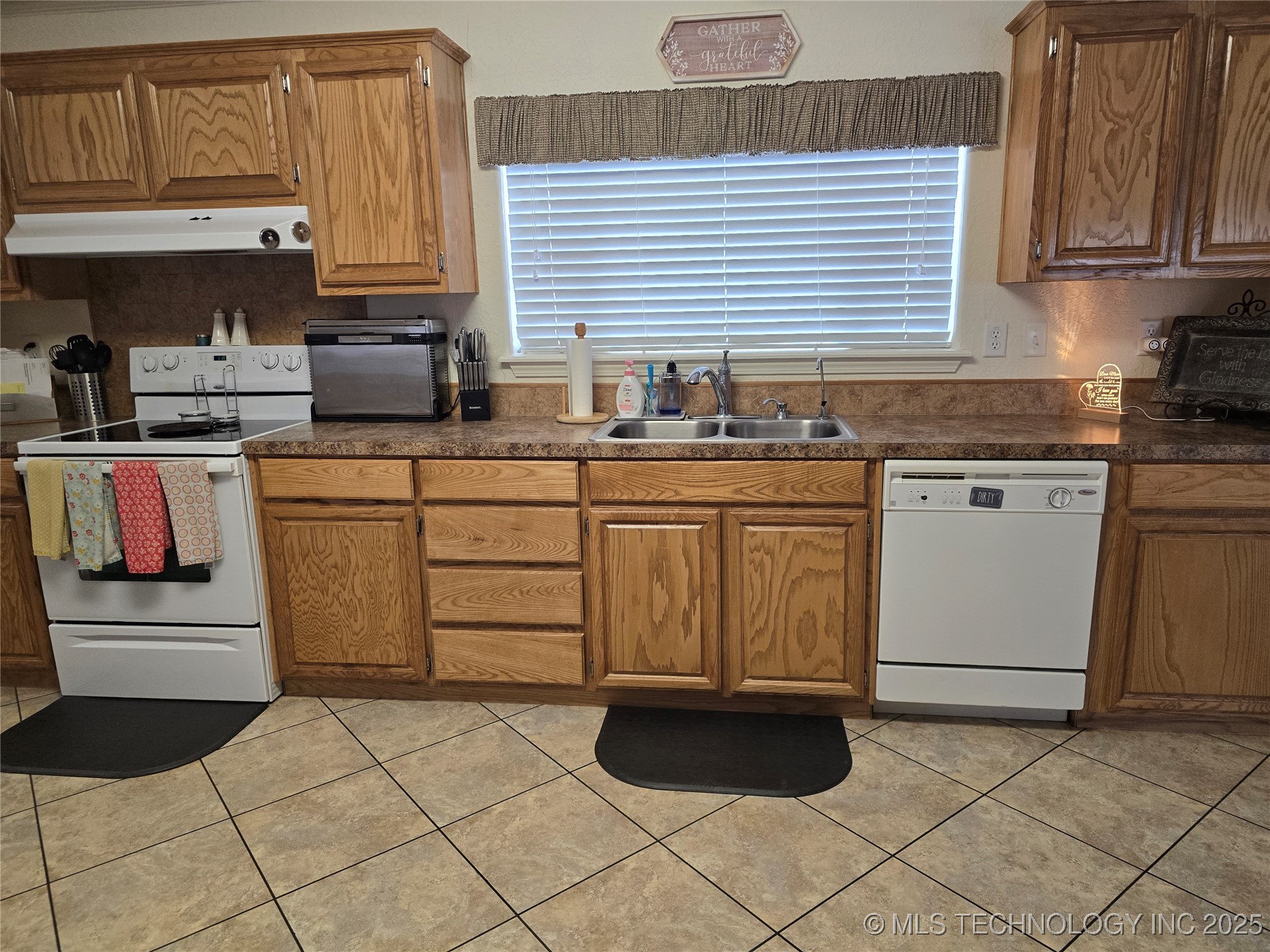 306 W Oklahoma Property Photo 14