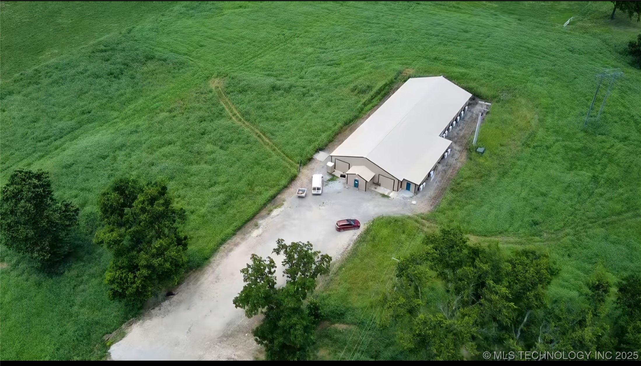 470389 E 650 Road Property Photo 7