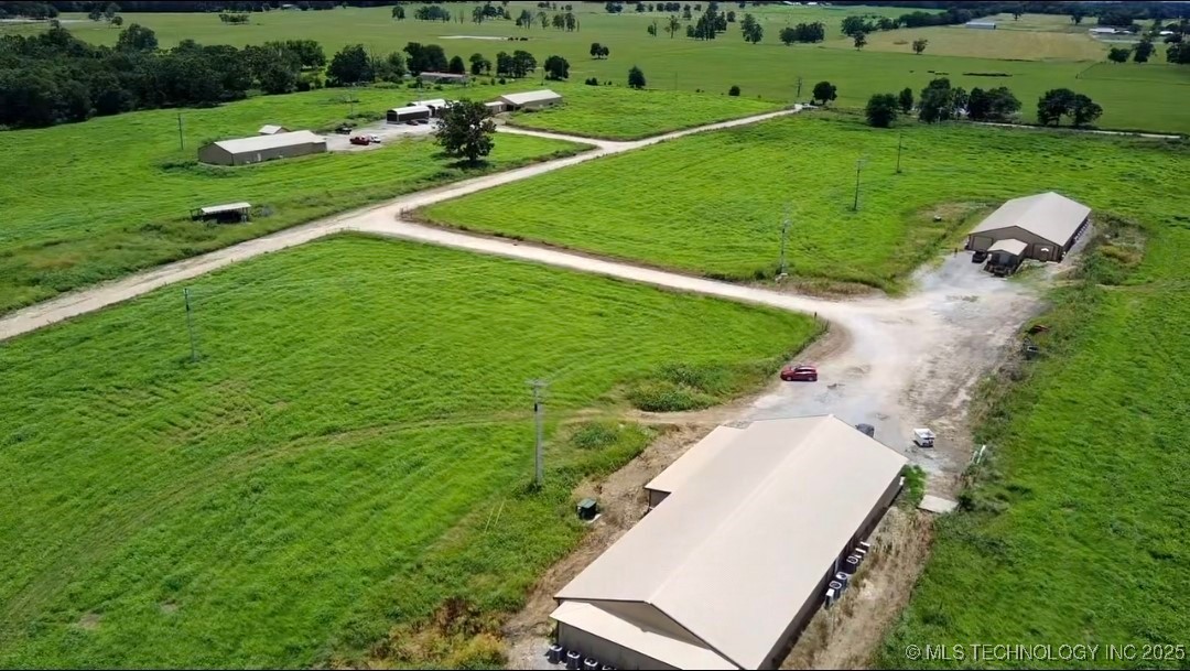470389 E 650 Road Property Photo 17
