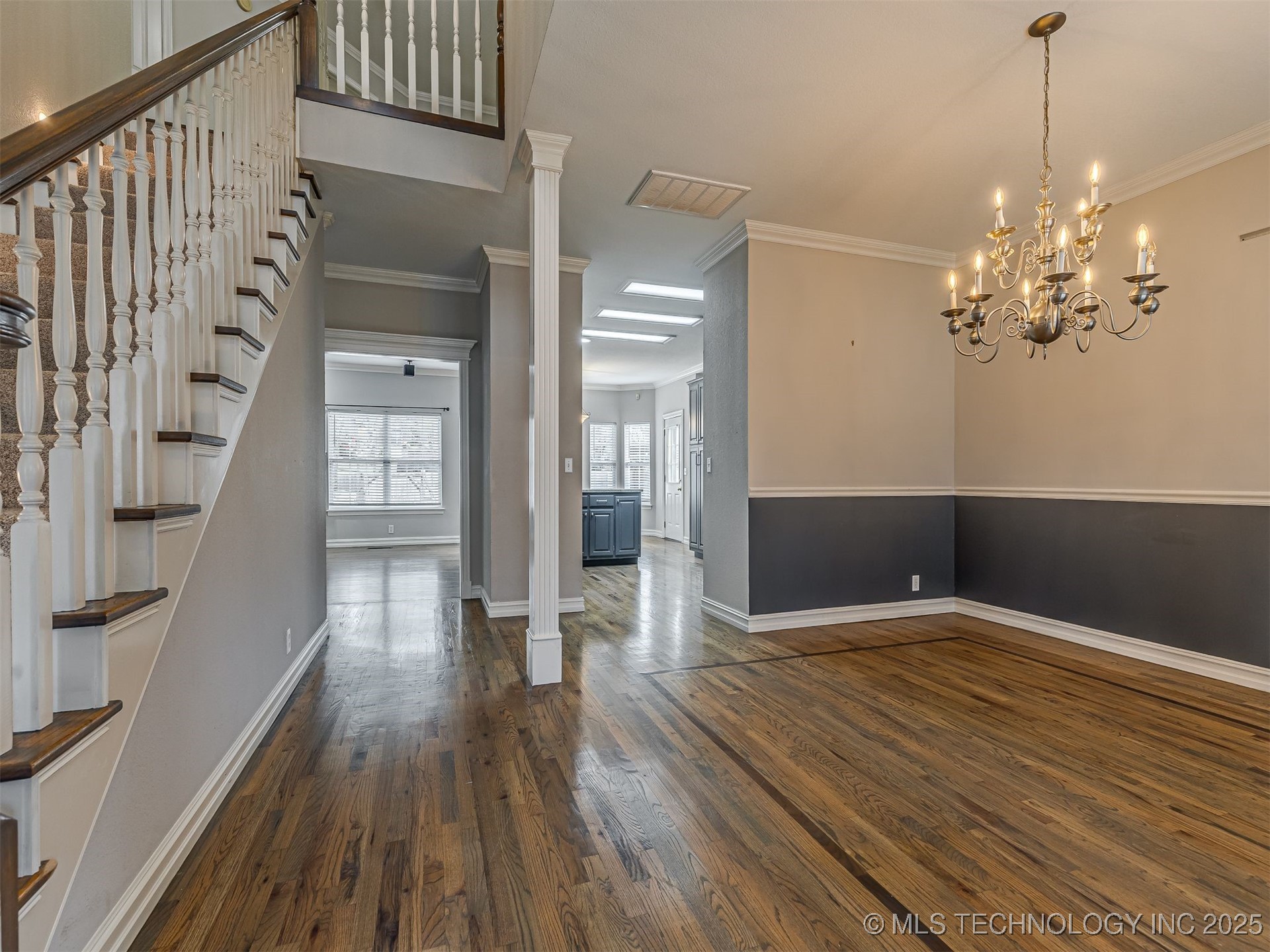 12512 S 18th Circle E Property Photo 12