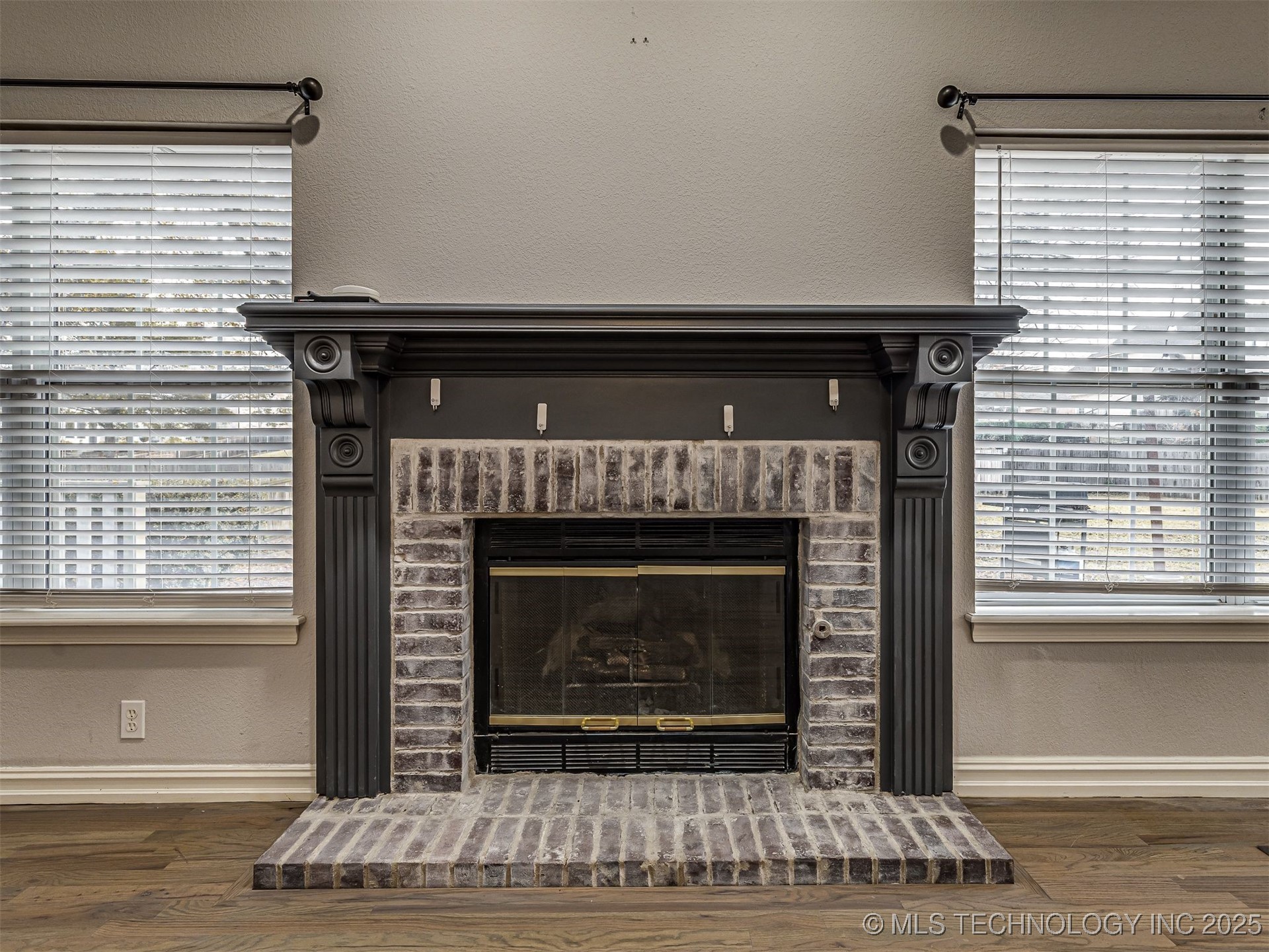 12512 S 18th Circle E Property Photo 18