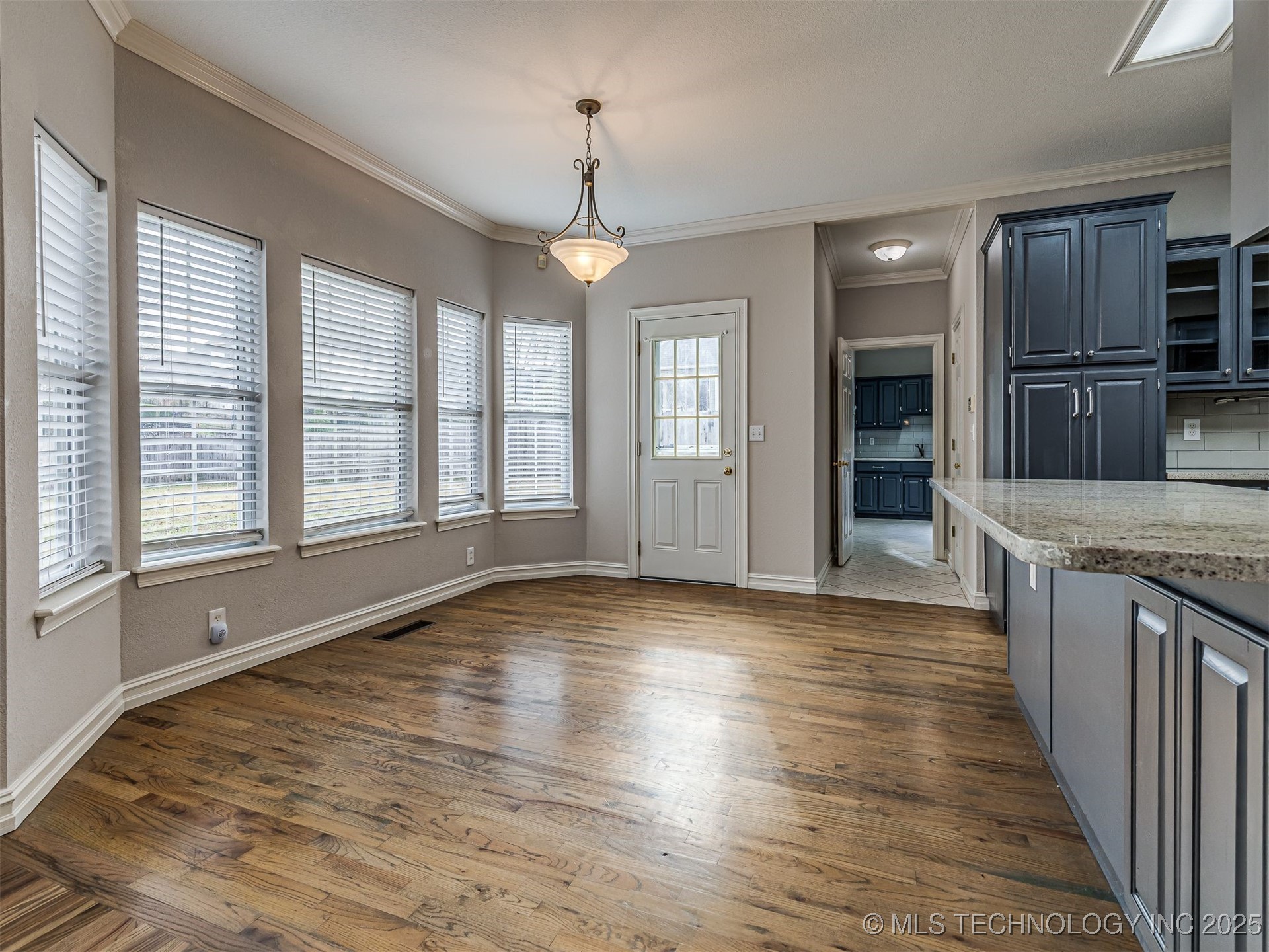 12512 S 18th Circle E Property Photo 21