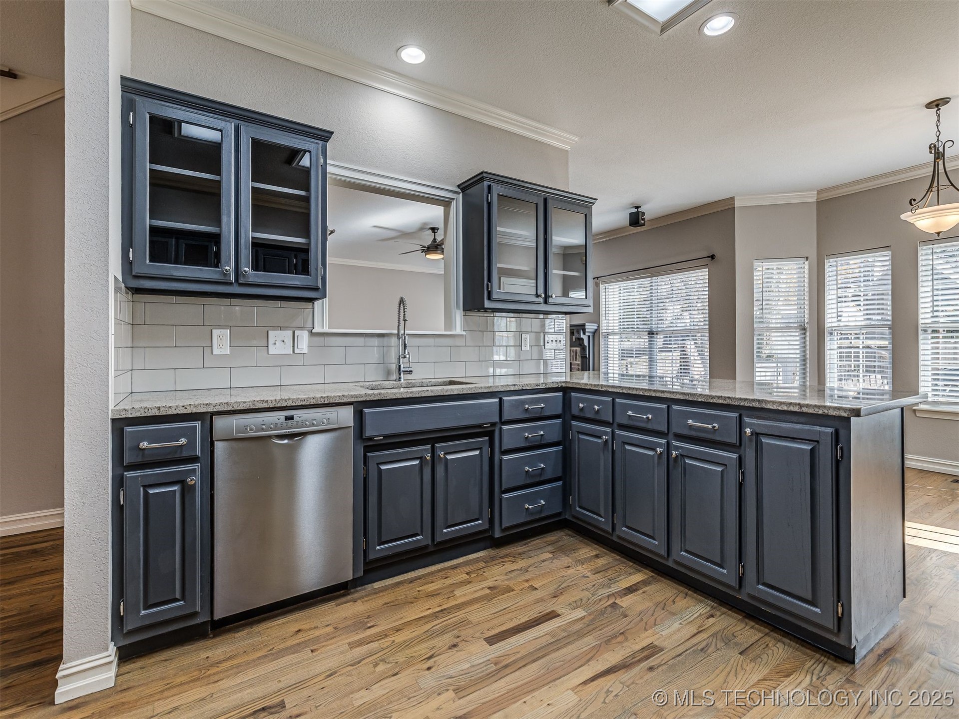 12512 S 18th Circle E Property Photo 24