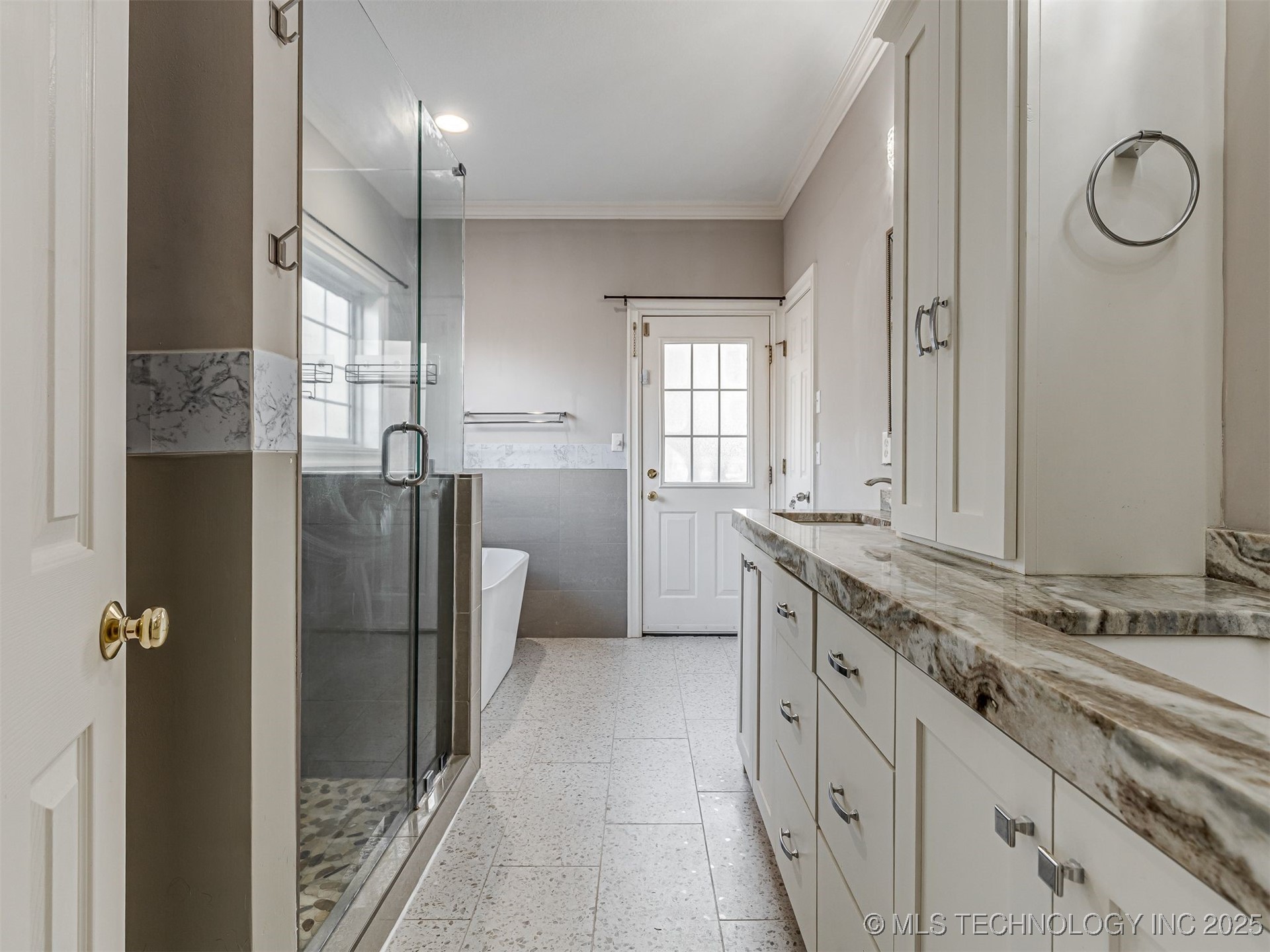 12512 S 18th Circle E Property Photo 34