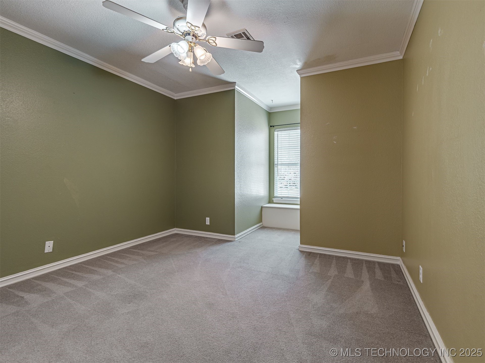 12512 S 18th Circle E Property Photo 49