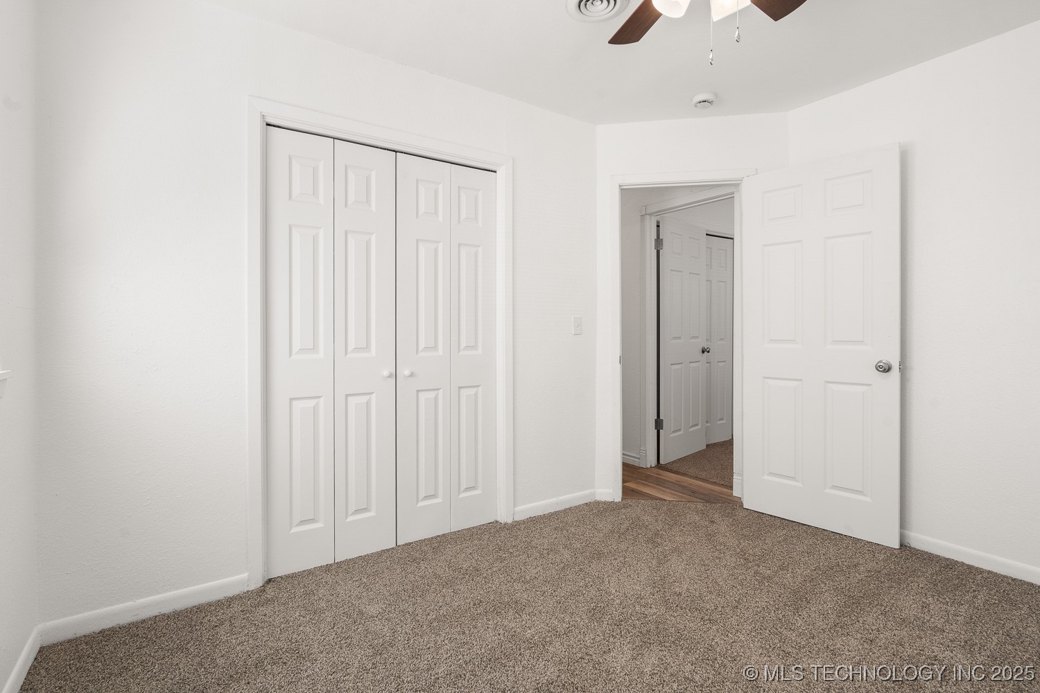 114 Laurel Street Property Photo 21