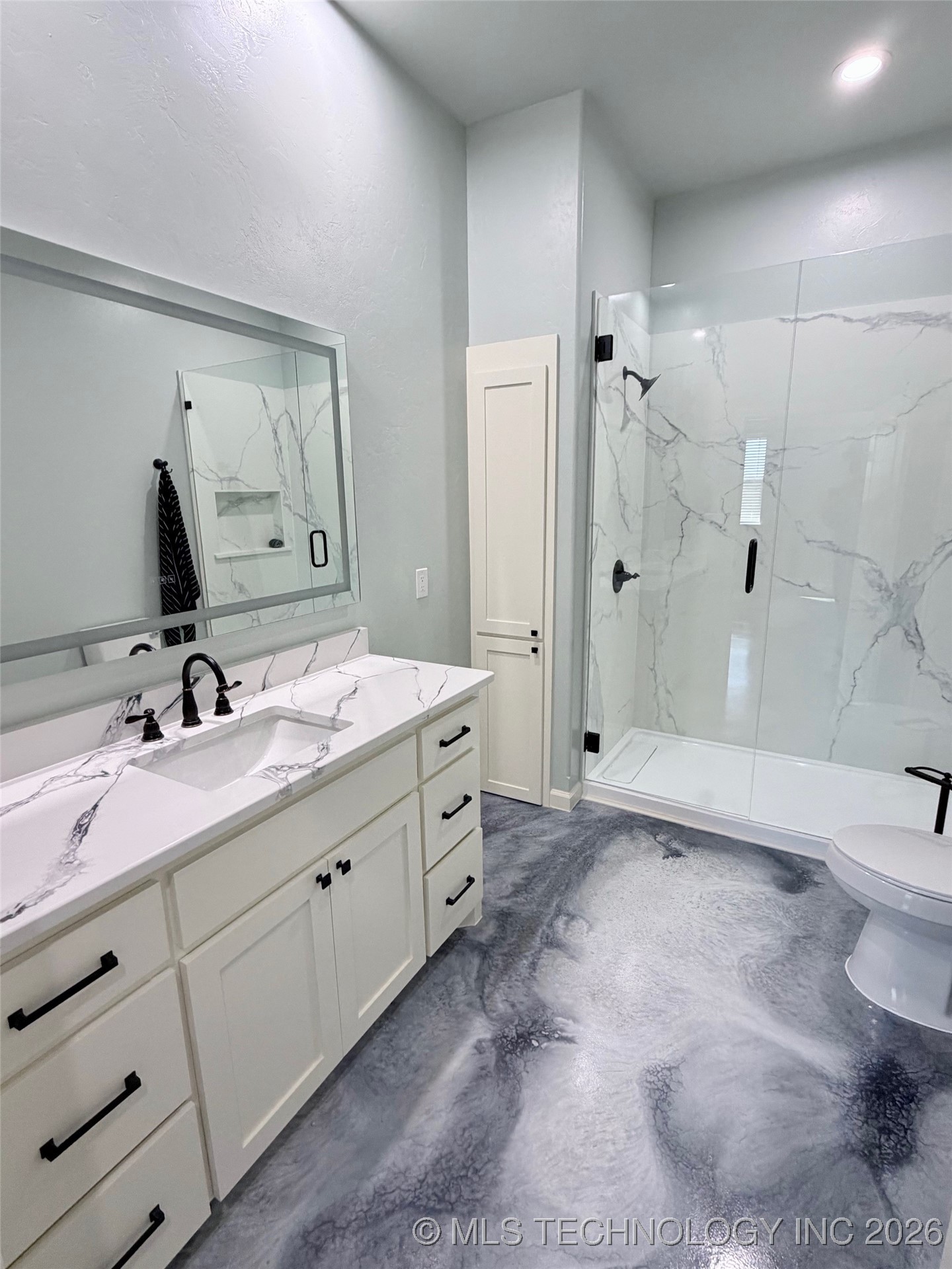 1813 Willow Place Property Photo 11