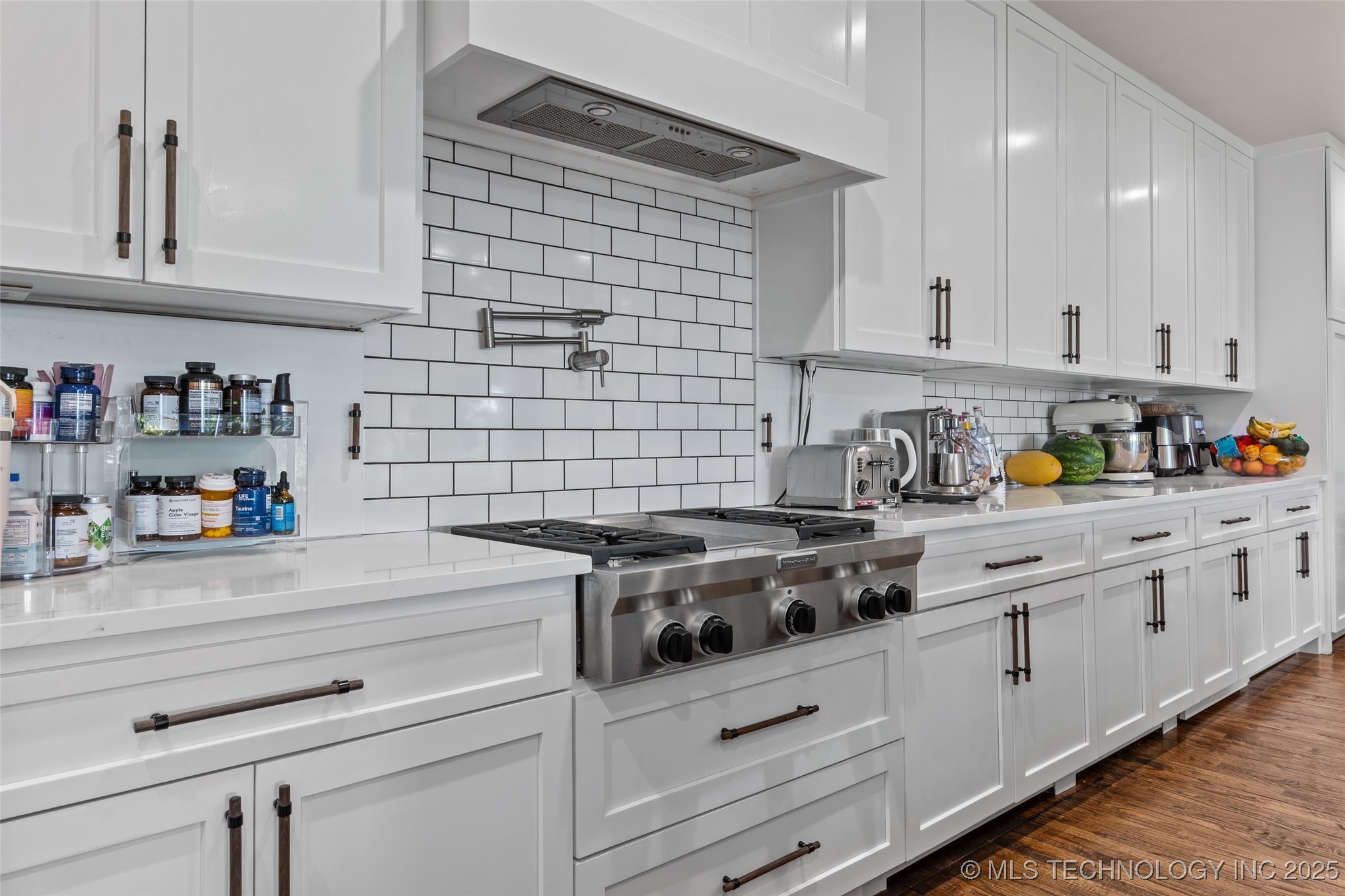 3502 E 104th Street Property Photo 14