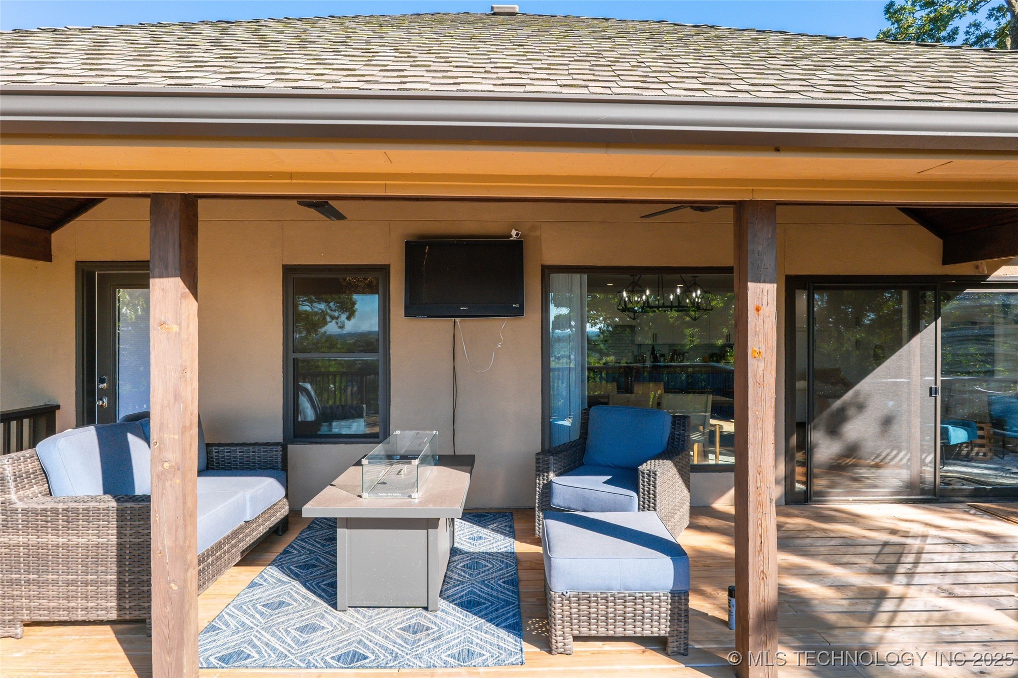 3502 E 104th Street Property Photo 33