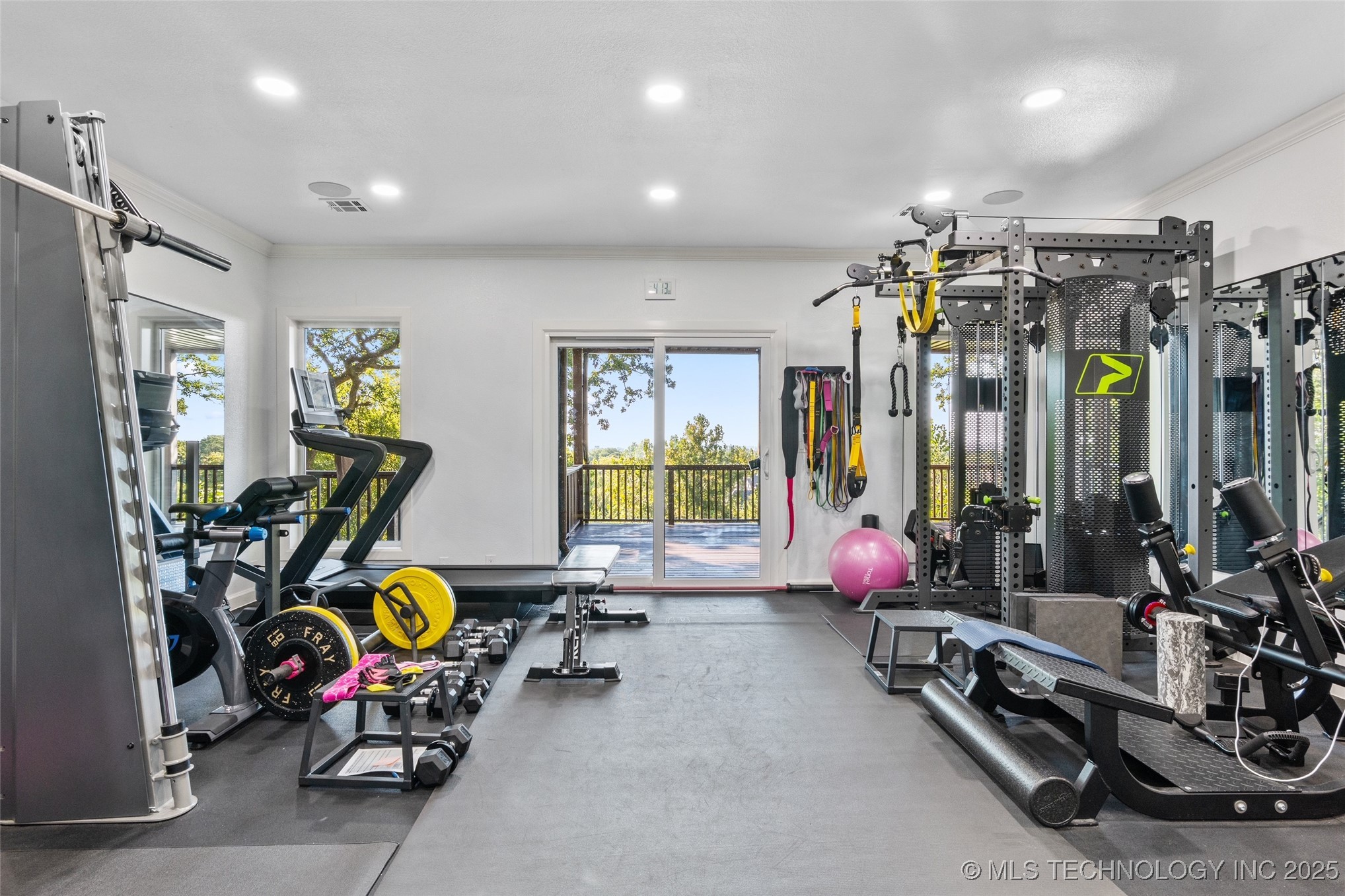 3502 E 104th Street Property Photo 35