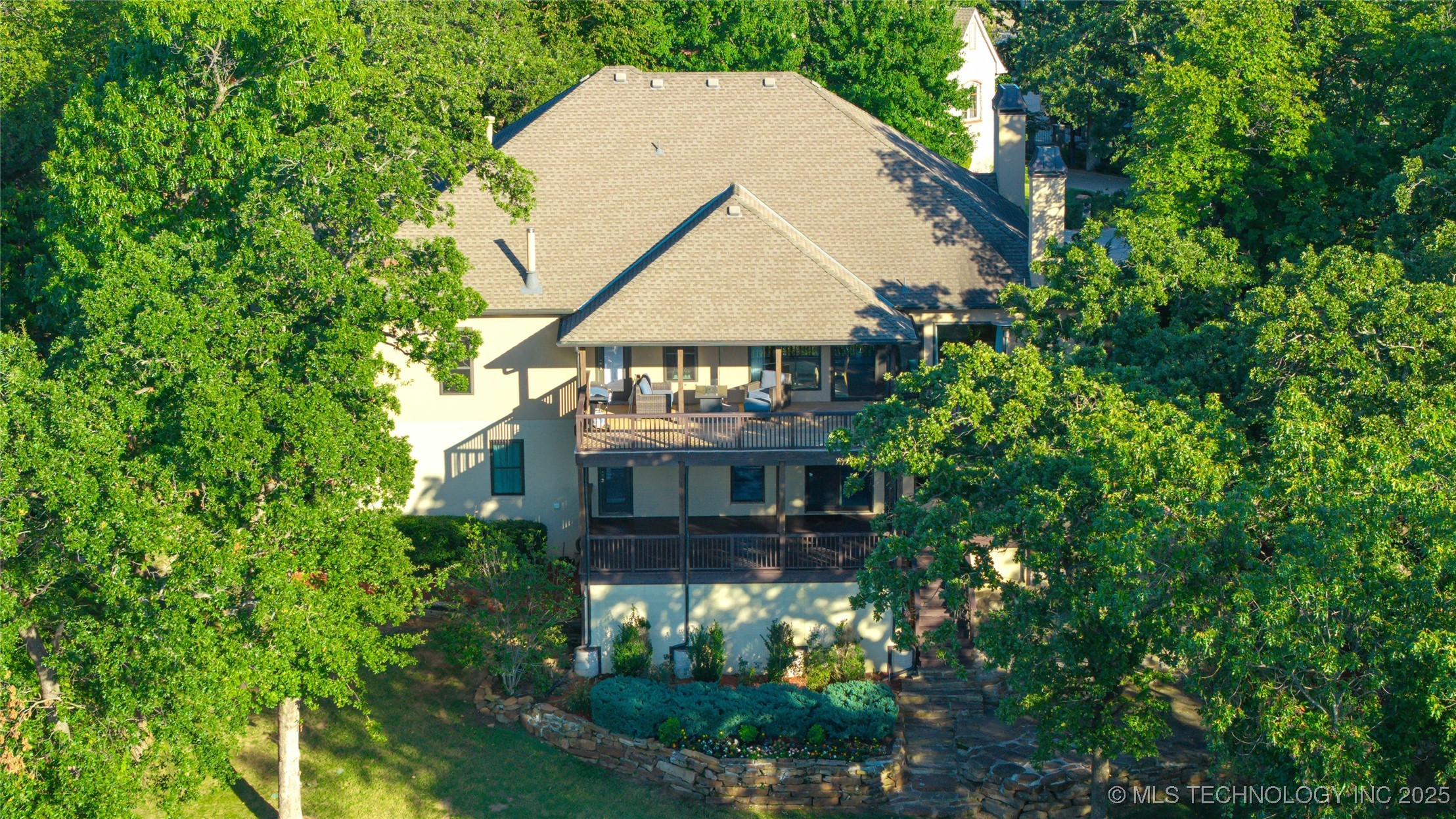 3502 E 104th Street Property Photo 45