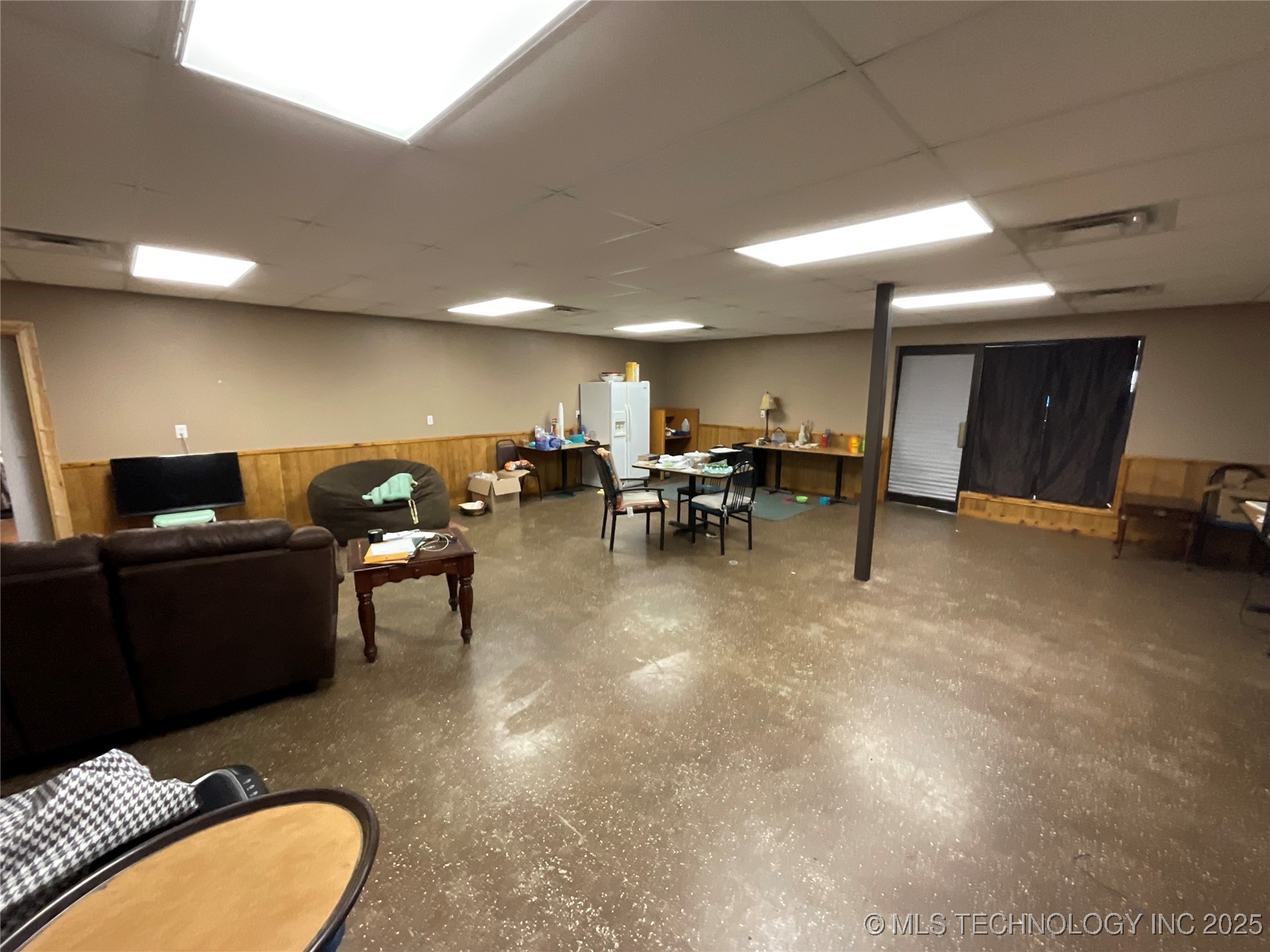 455 W Tulsa Property Photo 13