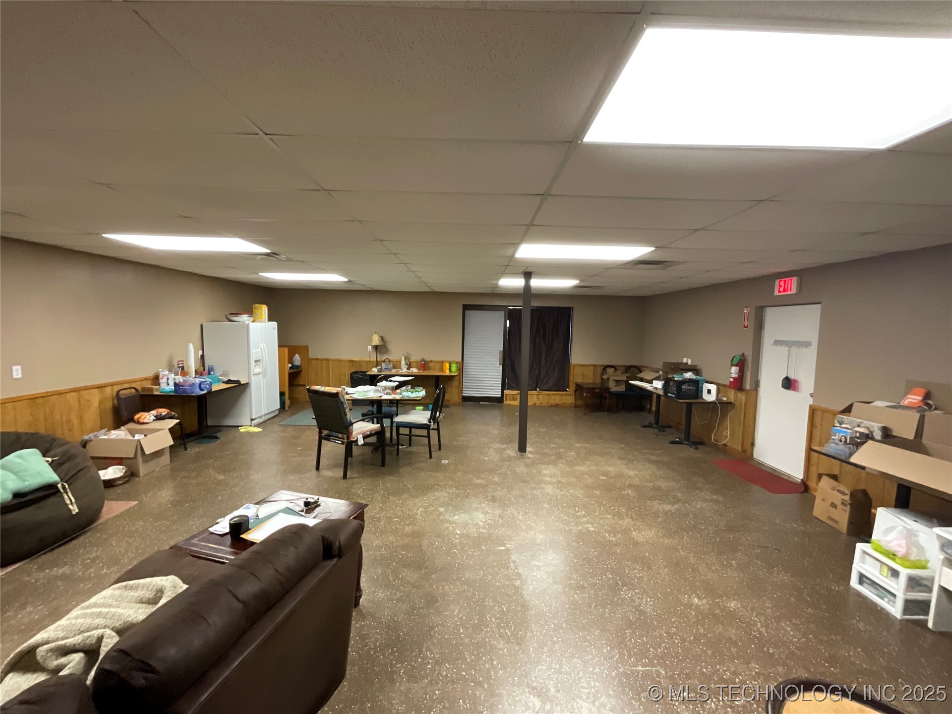 455 W Tulsa Property Photo 14