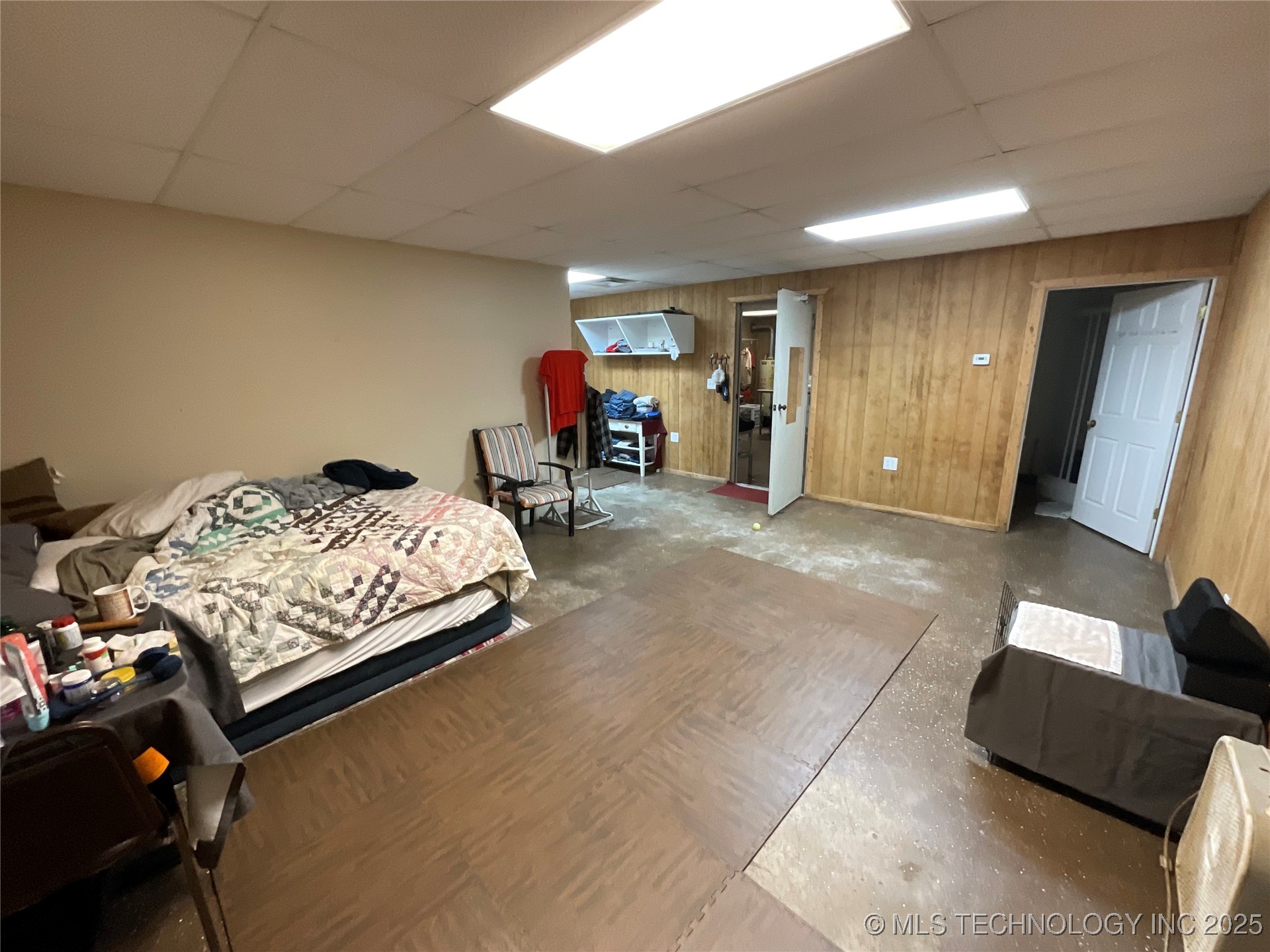 455 W Tulsa Property Photo 17