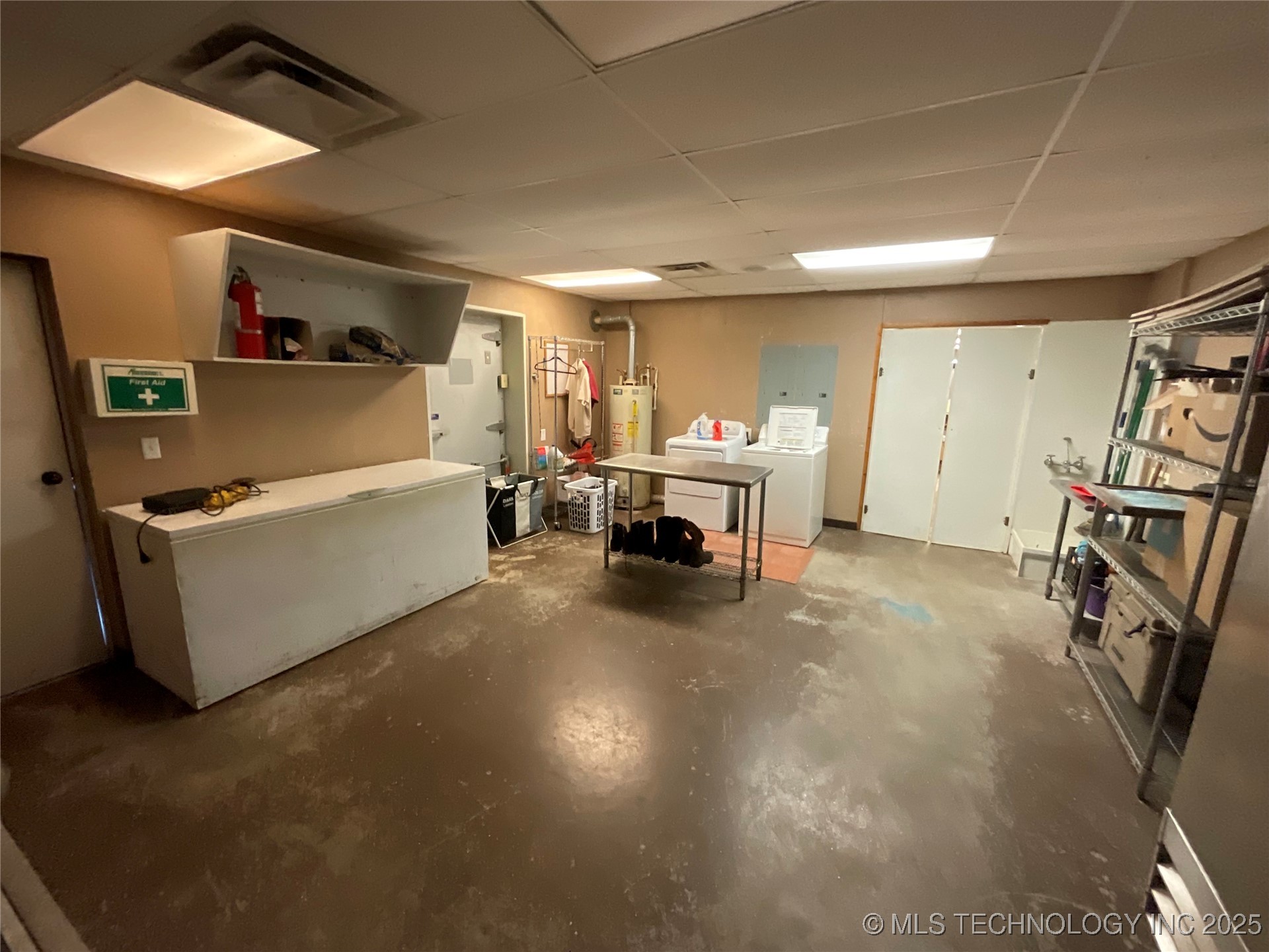 455 W Tulsa Property Photo 22