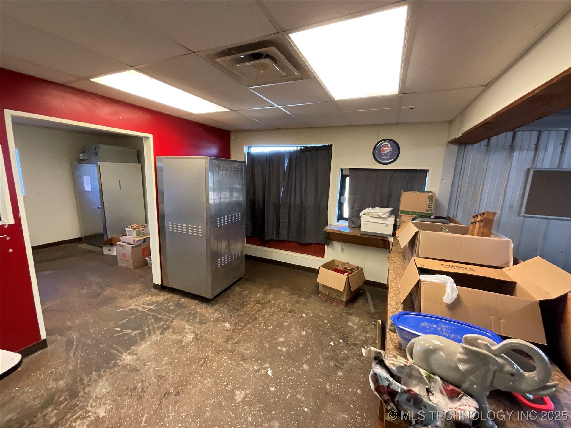 455 W Tulsa Property Photo 35