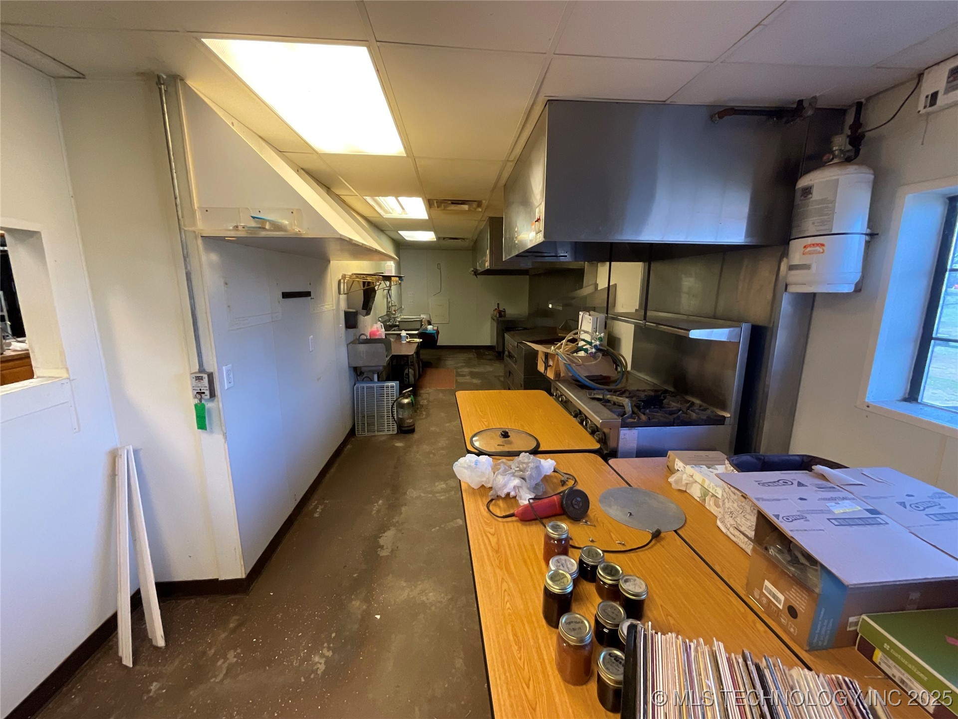 455 W Tulsa Property Photo 38