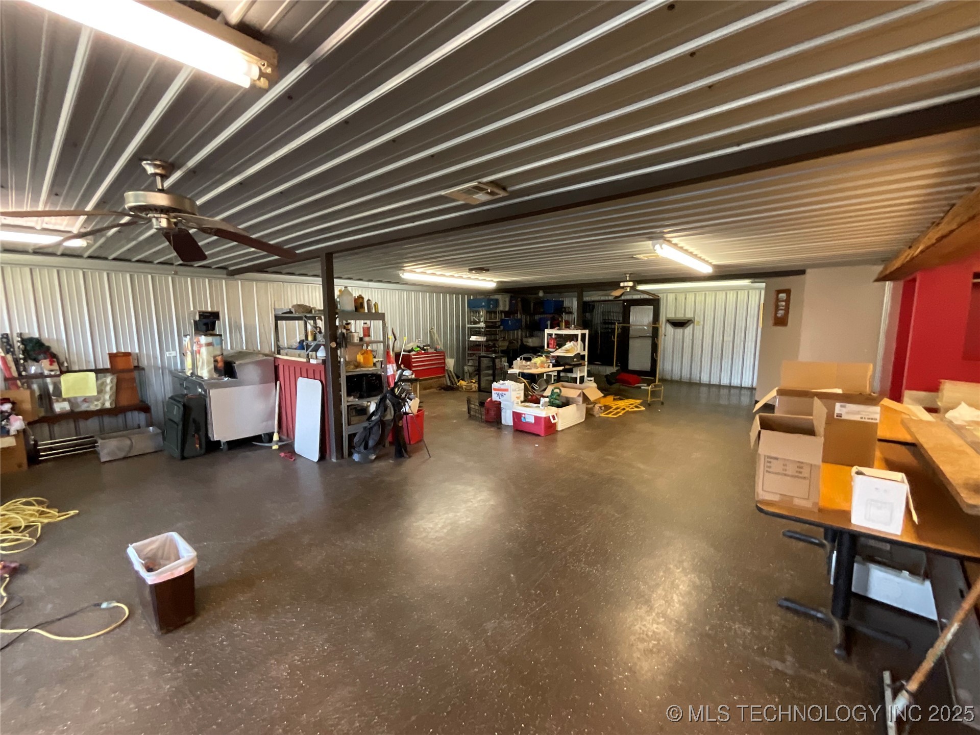 455 W Tulsa Property Photo 42