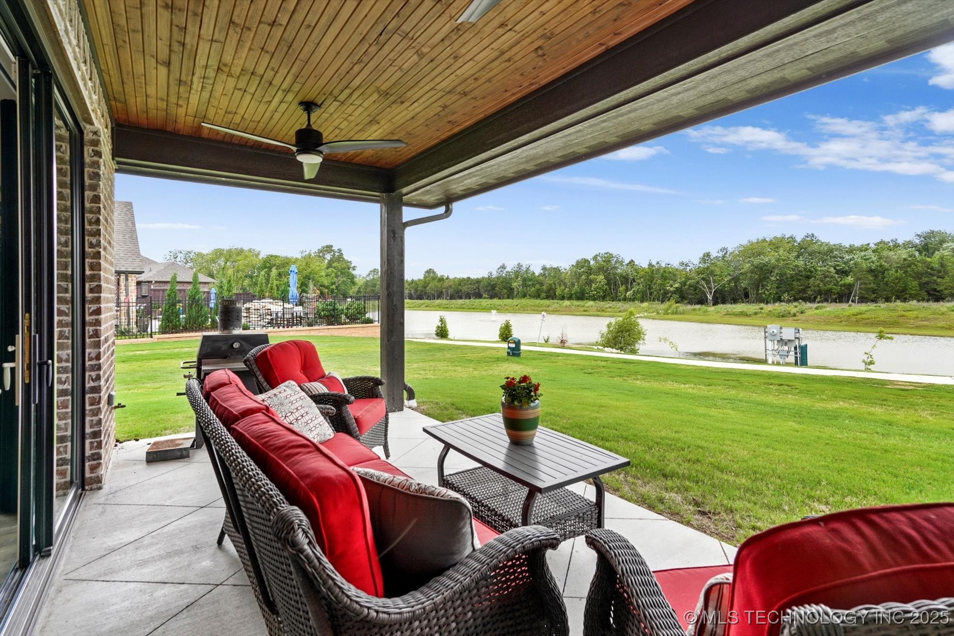 3406 W Quantico Place Property Photo 40