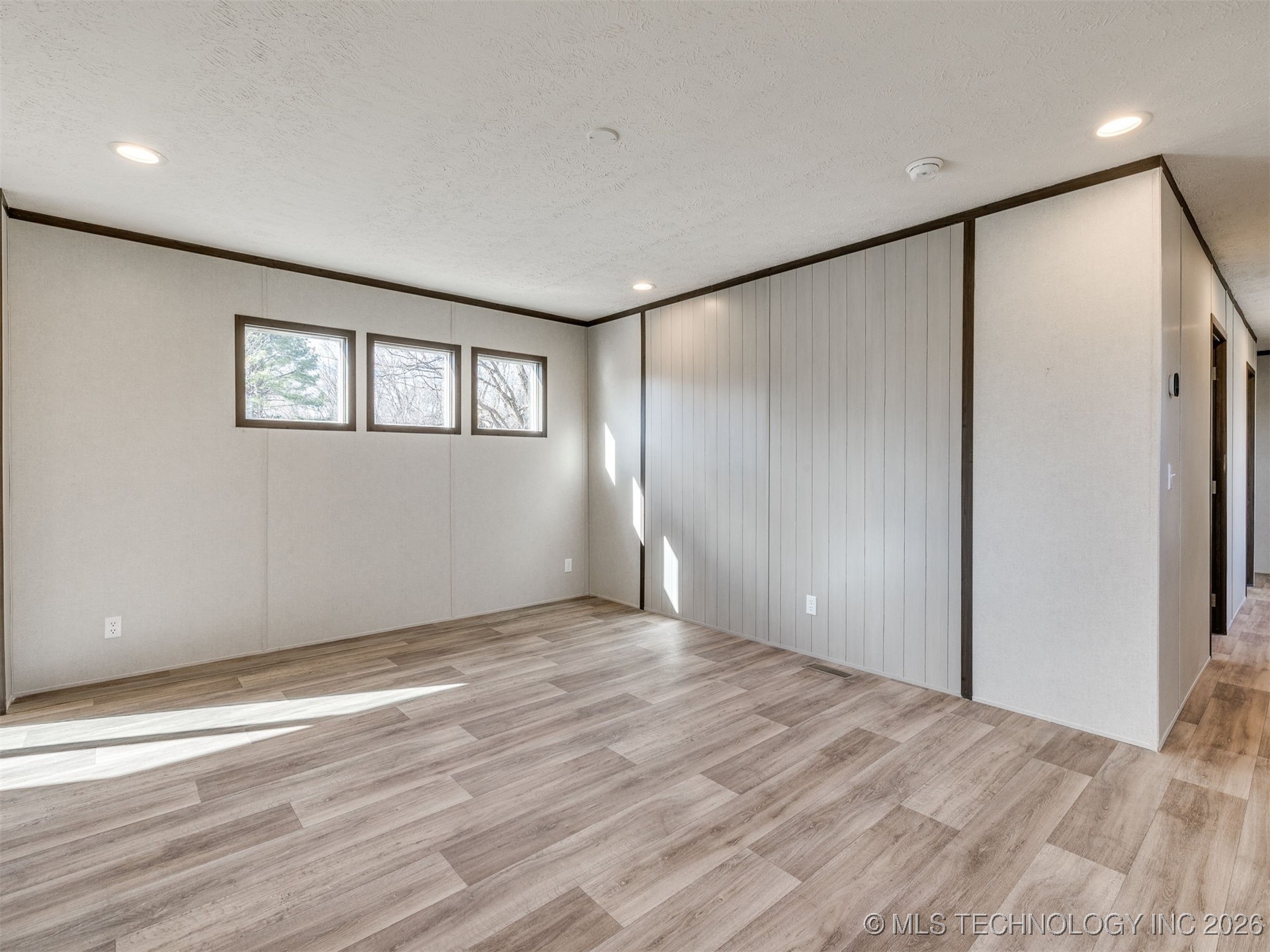 30564 S Peaceful Valley Road Property Photo 6