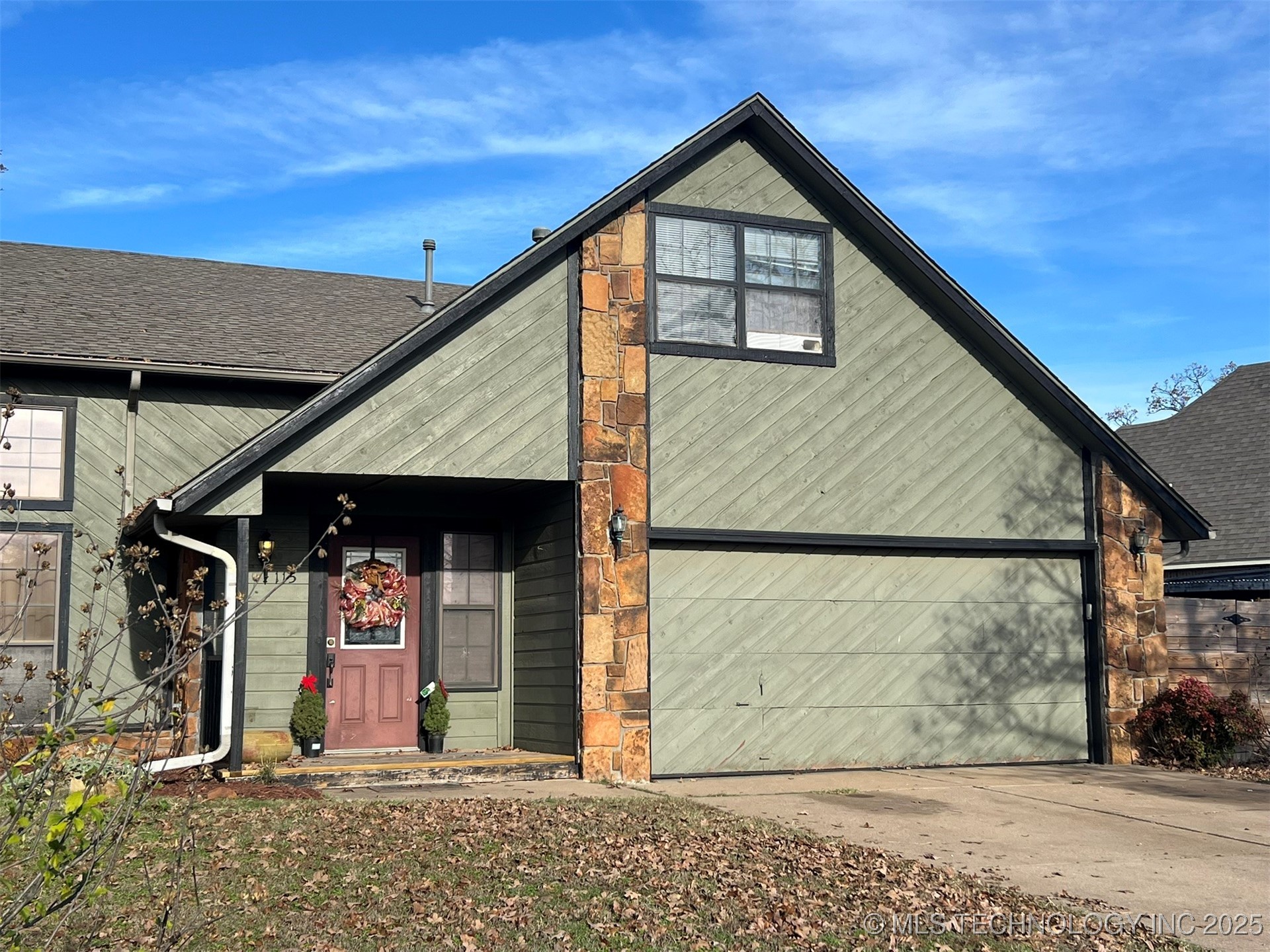 115 Elk Ridge Drive Property Photo 2