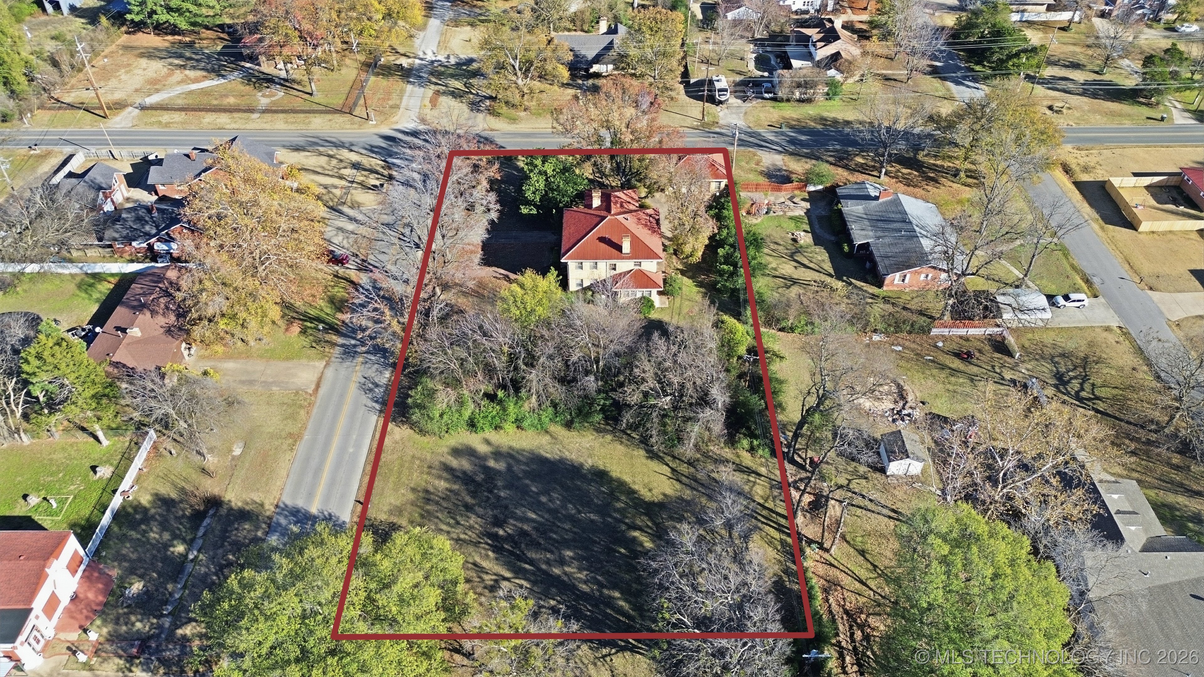 1724 E 8th Street Property Photo 5