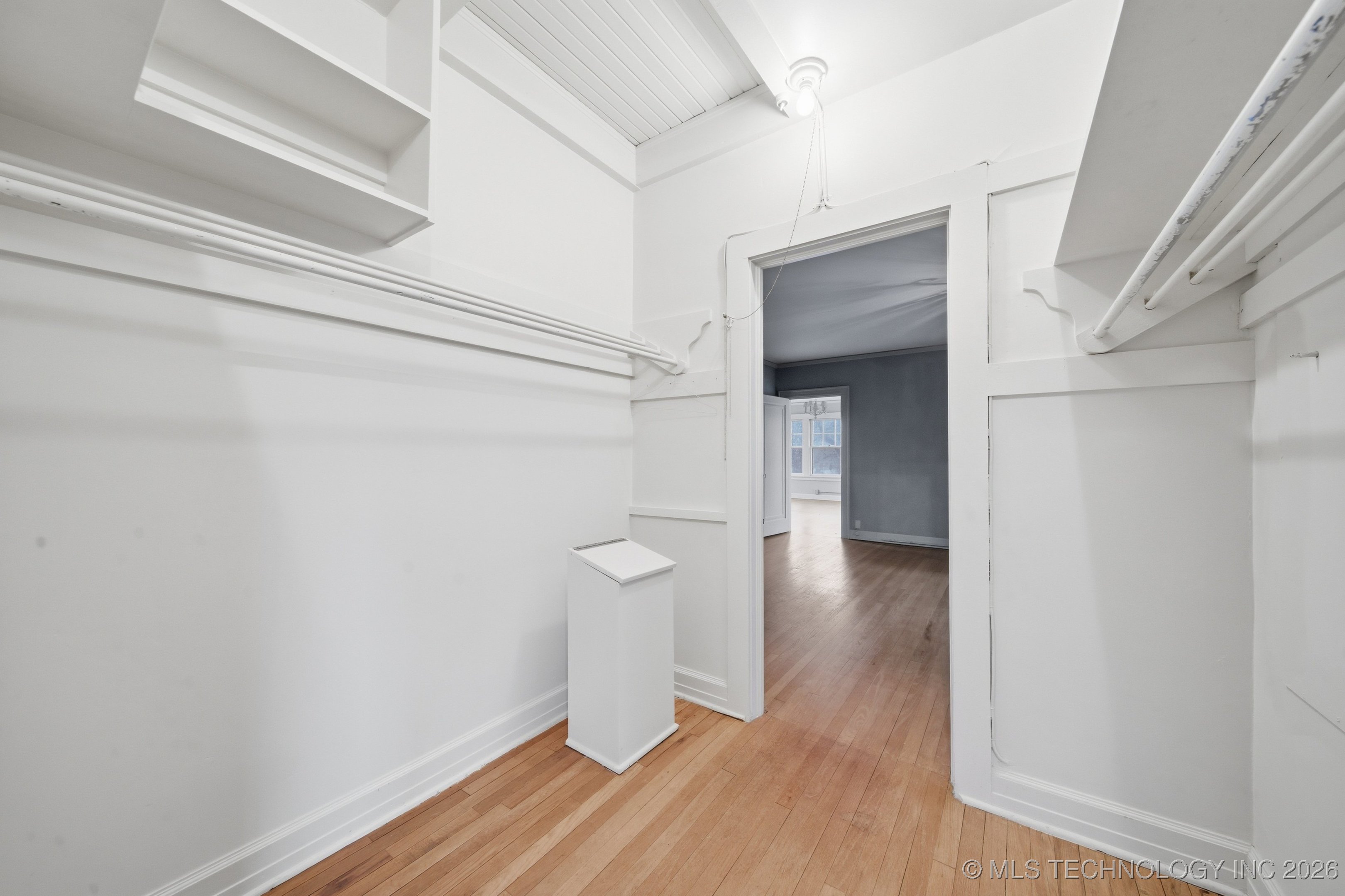 1724 E 8th Street Property Photo 25