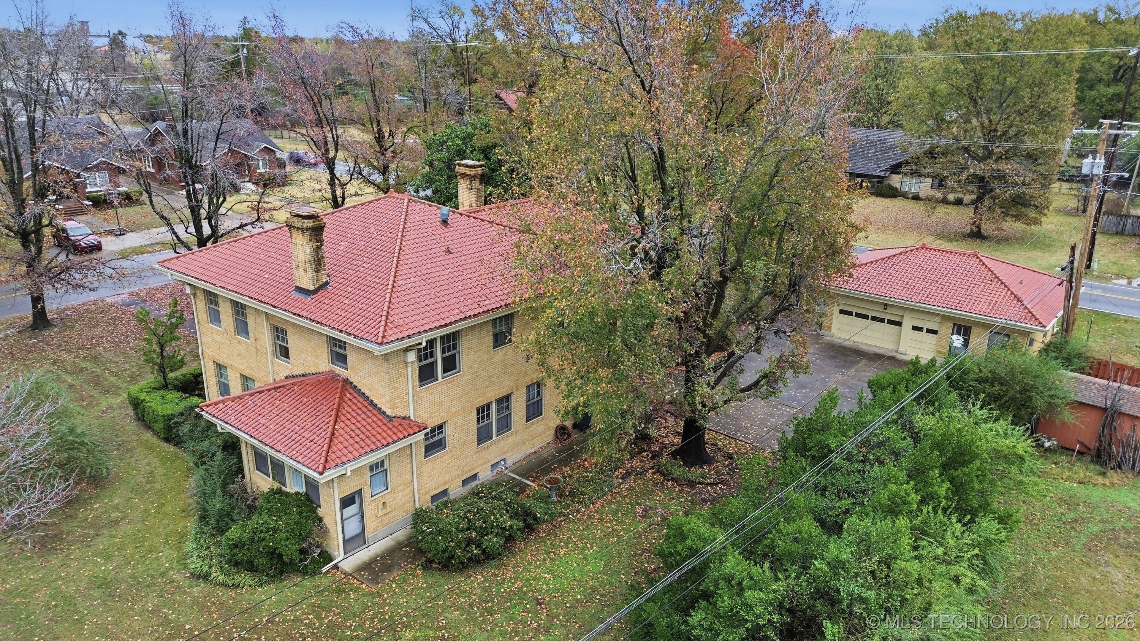 1724 E 8th Street Property Photo 36