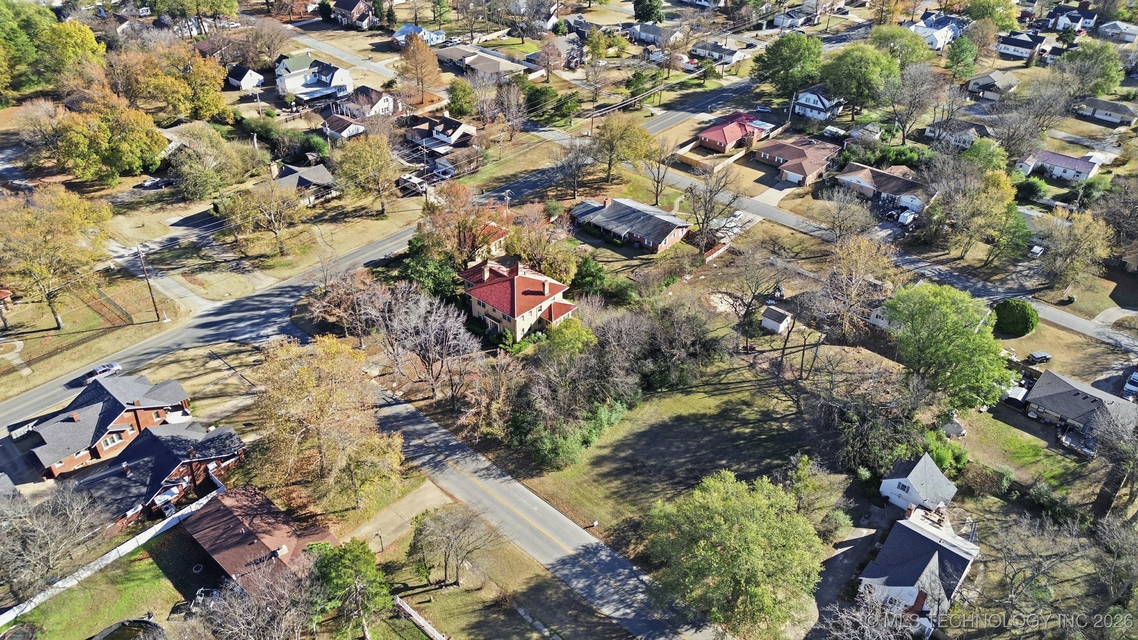 1724 E 8th Street Property Photo 46