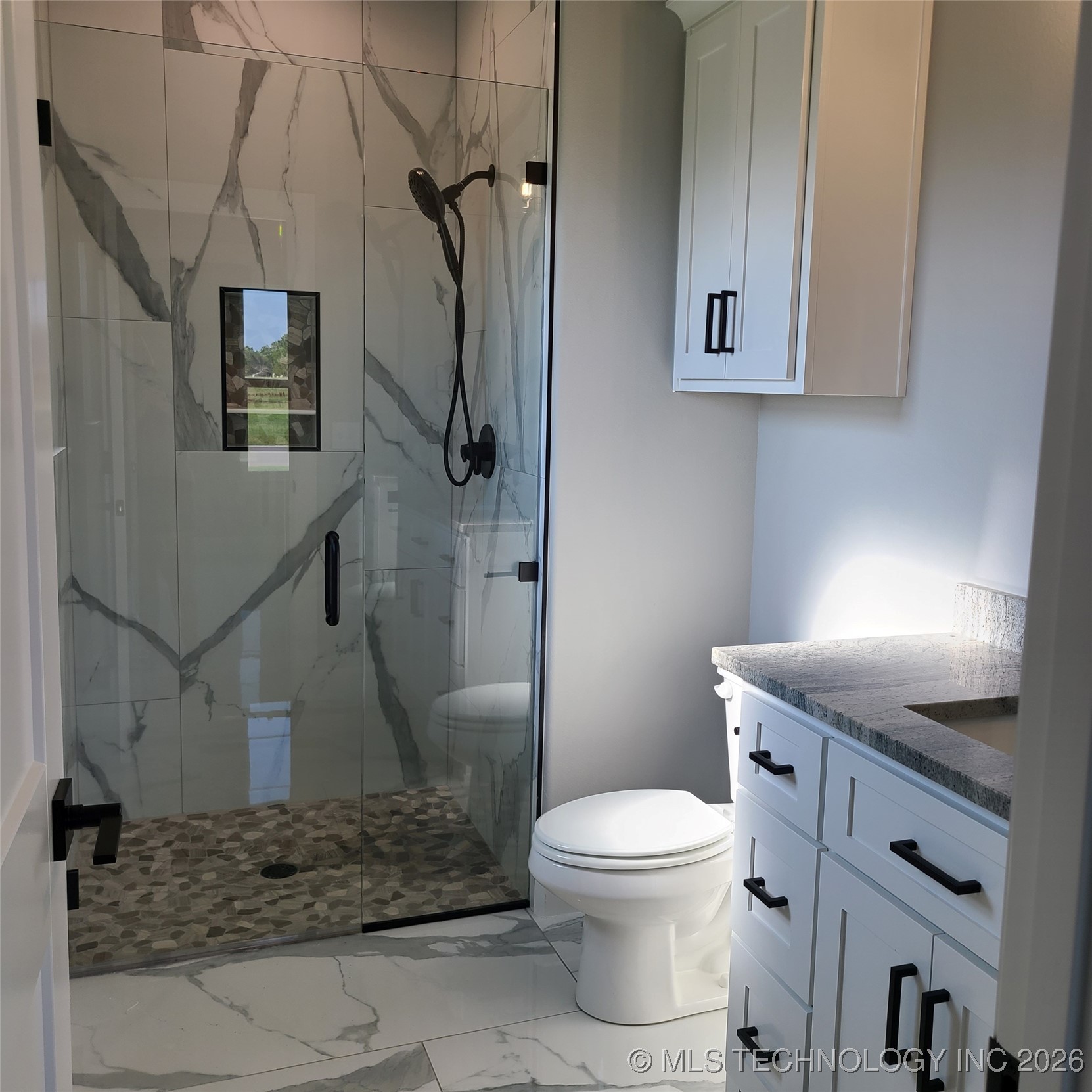 31820 E Two Socks Drive Property Photo 17