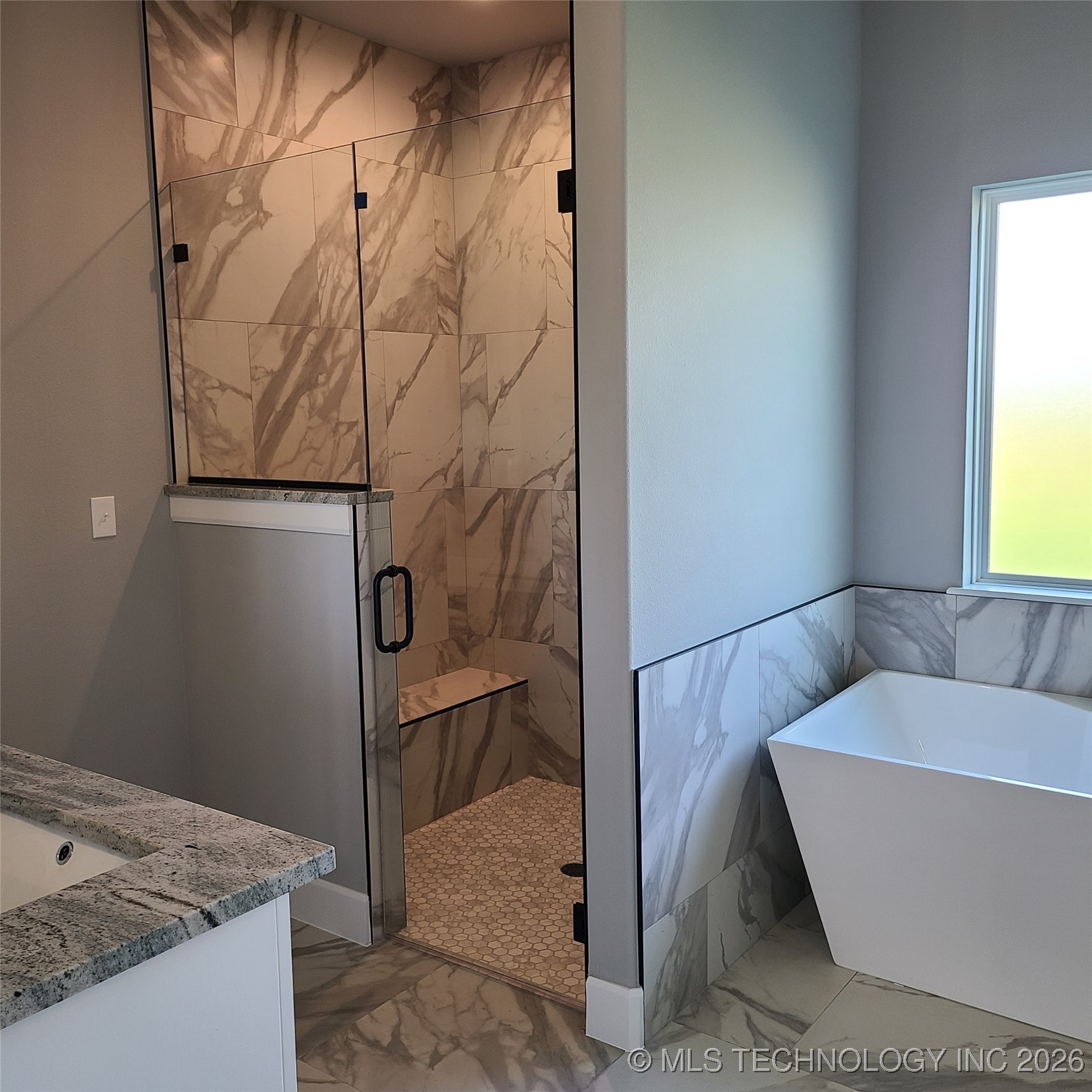 31820 E Two Socks Drive Property Photo 21