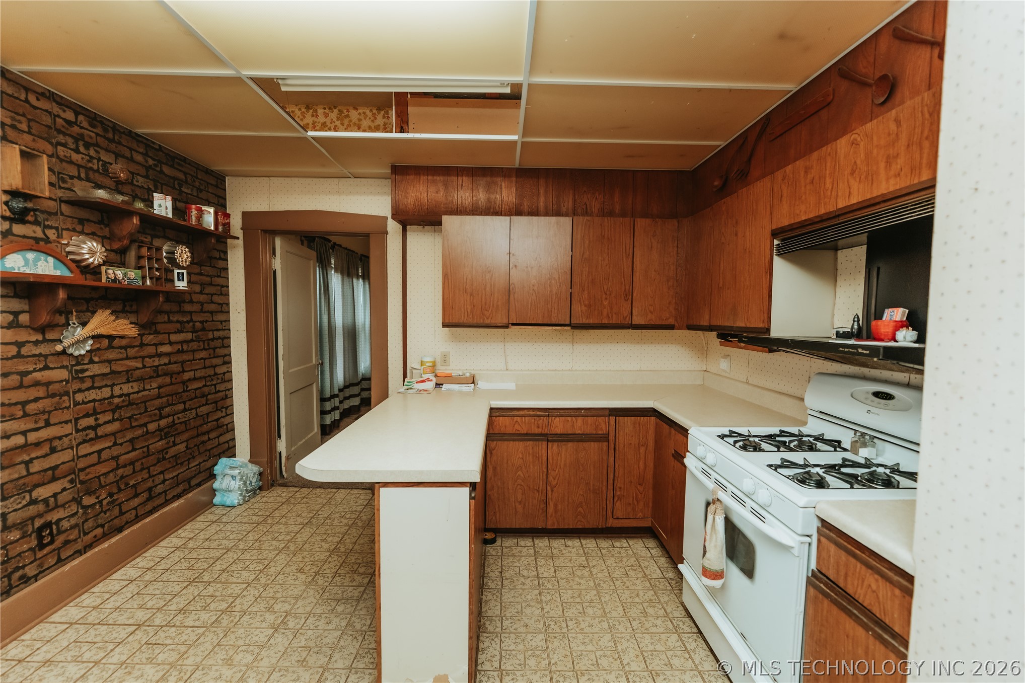 907 5th Street Property Photo 12