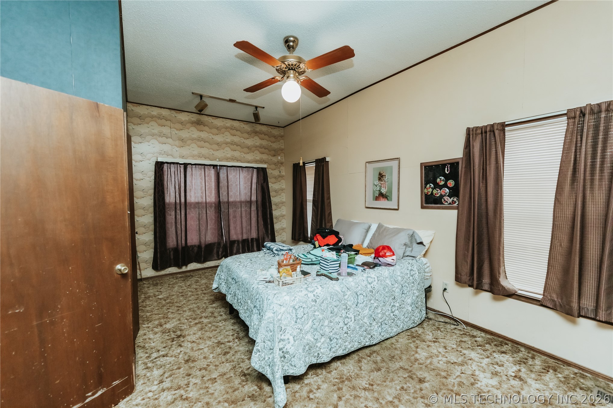 907 5th Street Property Photo 14